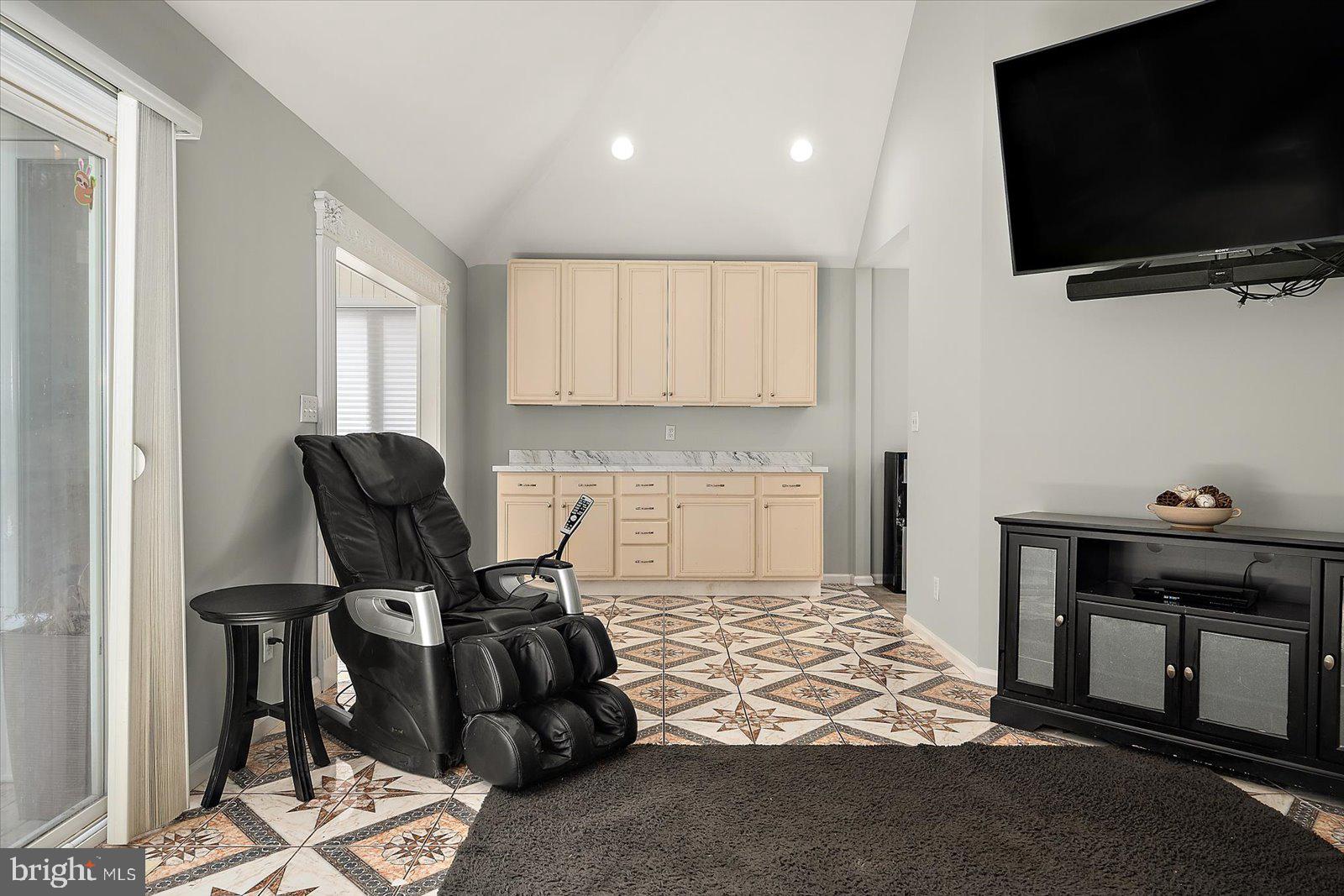 CAPE ISLE OF WIGHT - Residential