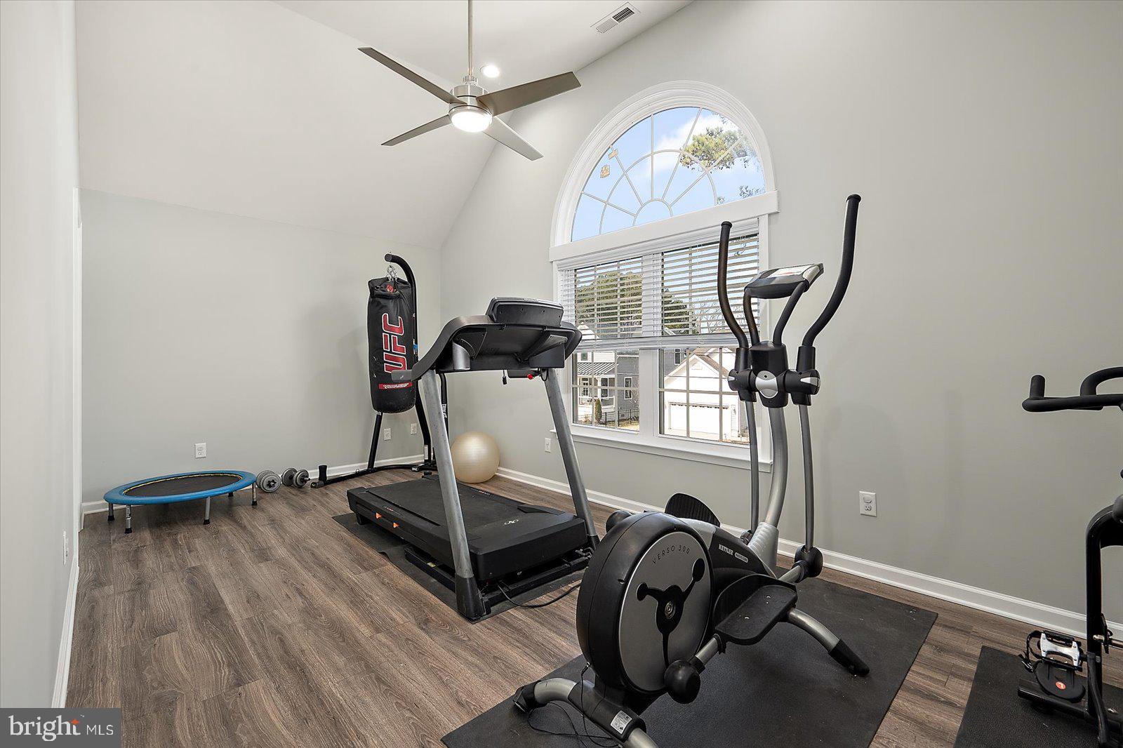 CAPE ISLE OF WIGHT - Residential