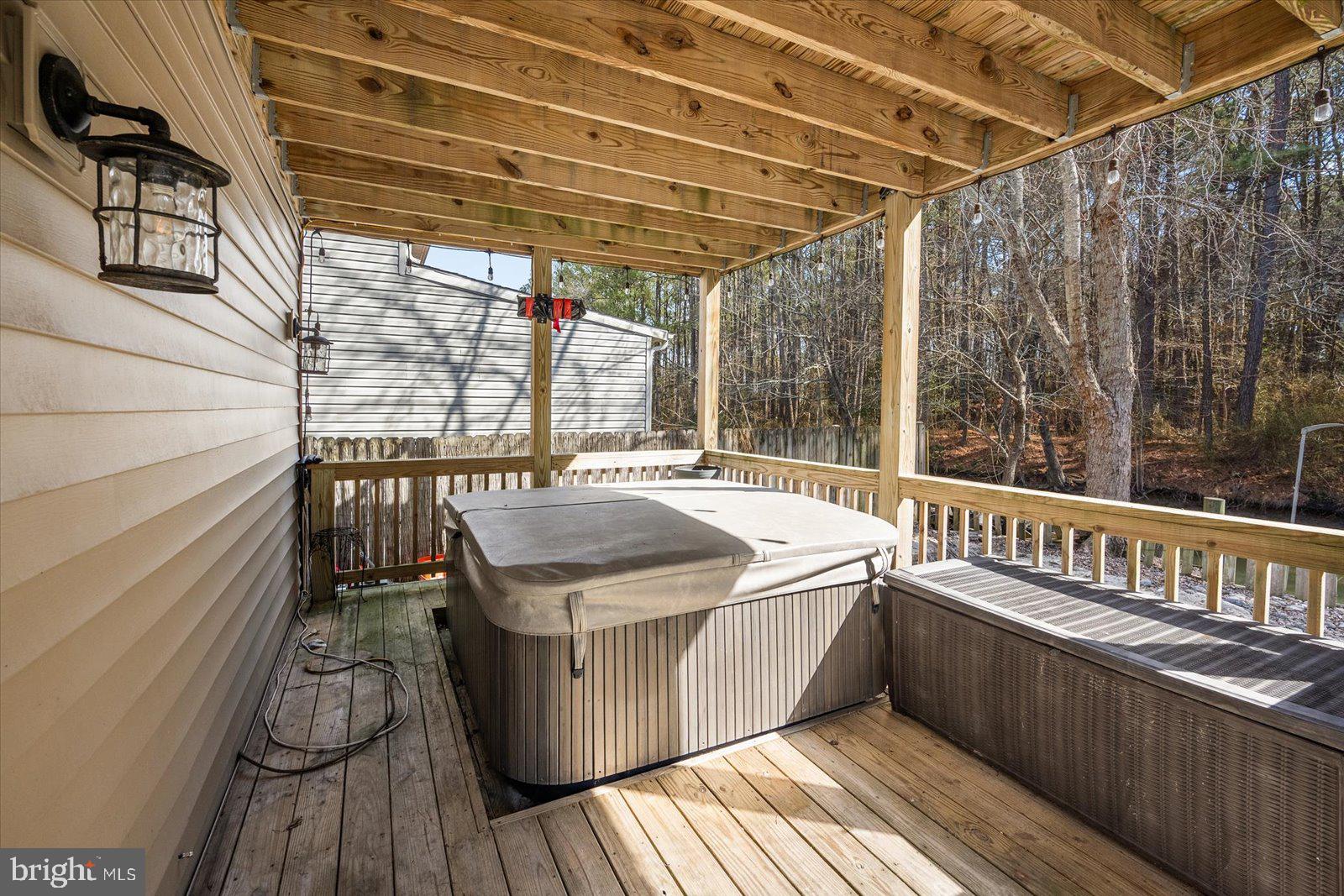 CAPE ISLE OF WIGHT - Residential