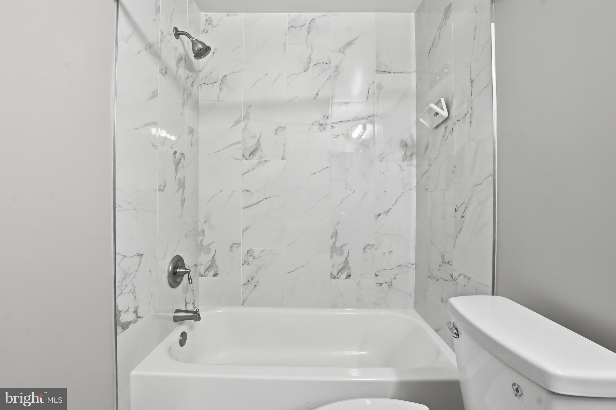 SARATOGA SPRINGS - Residential Lease