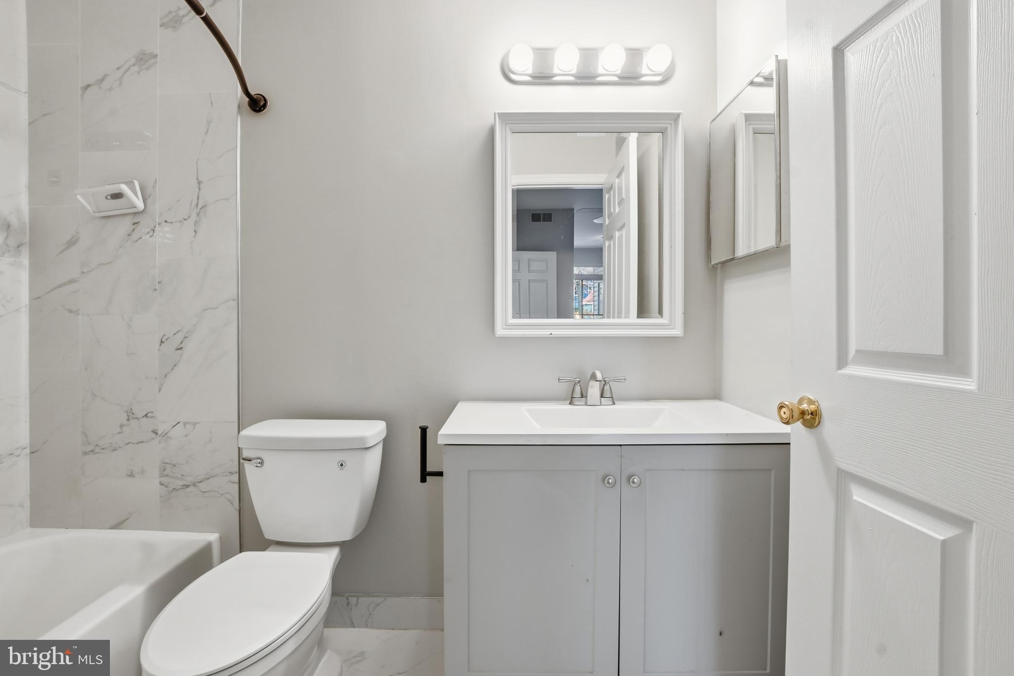 SARATOGA SPRINGS - Residential Lease