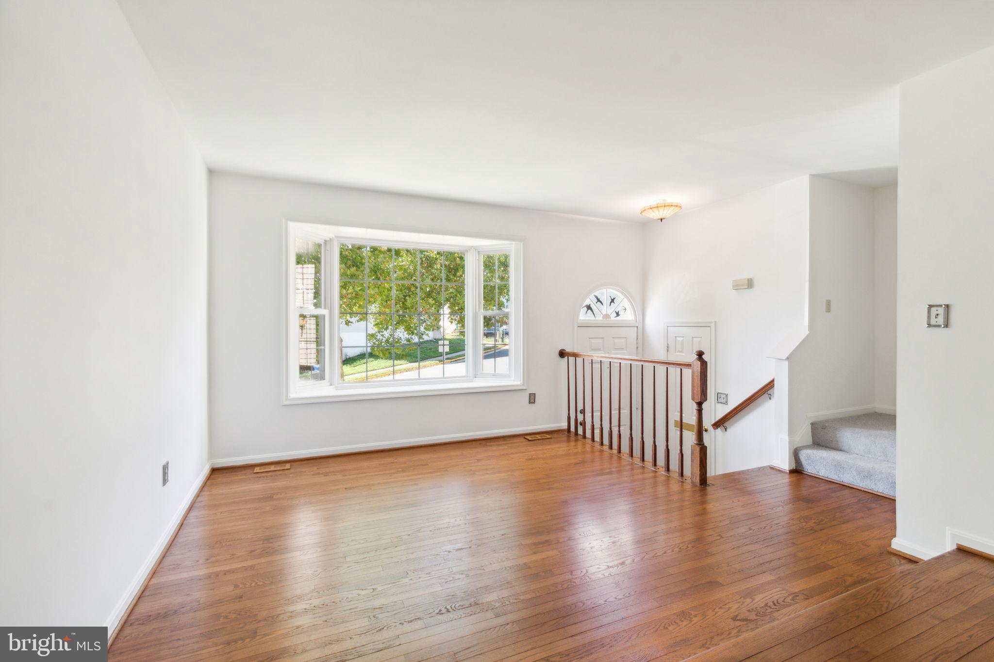 COMPTON VALLEY ESTATES - Residential