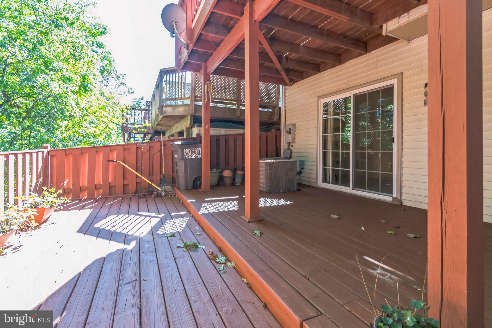 COMPTON VALLEY ESTATES - Residential