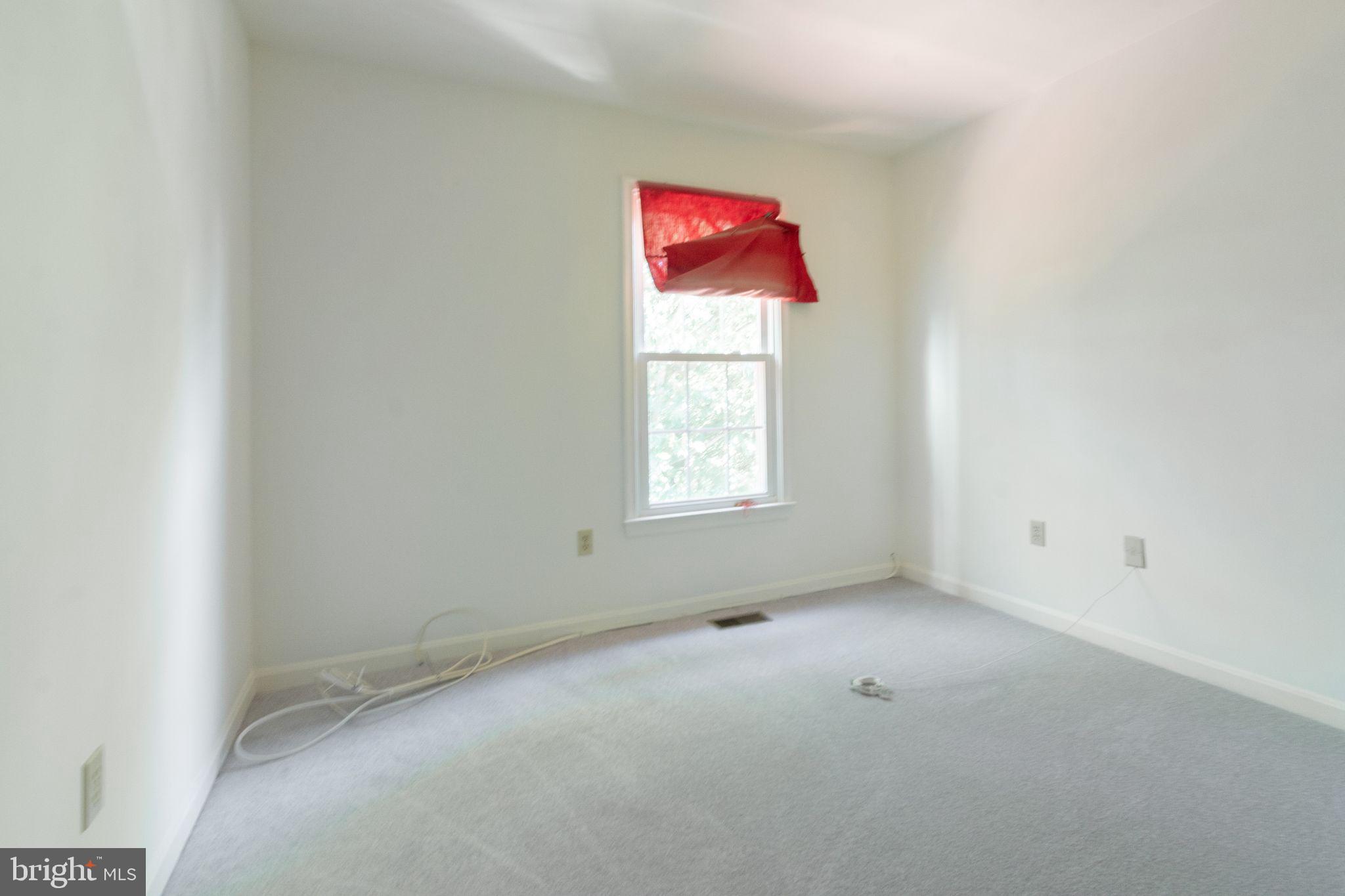 COMPTON VALLEY ESTATES - Residential