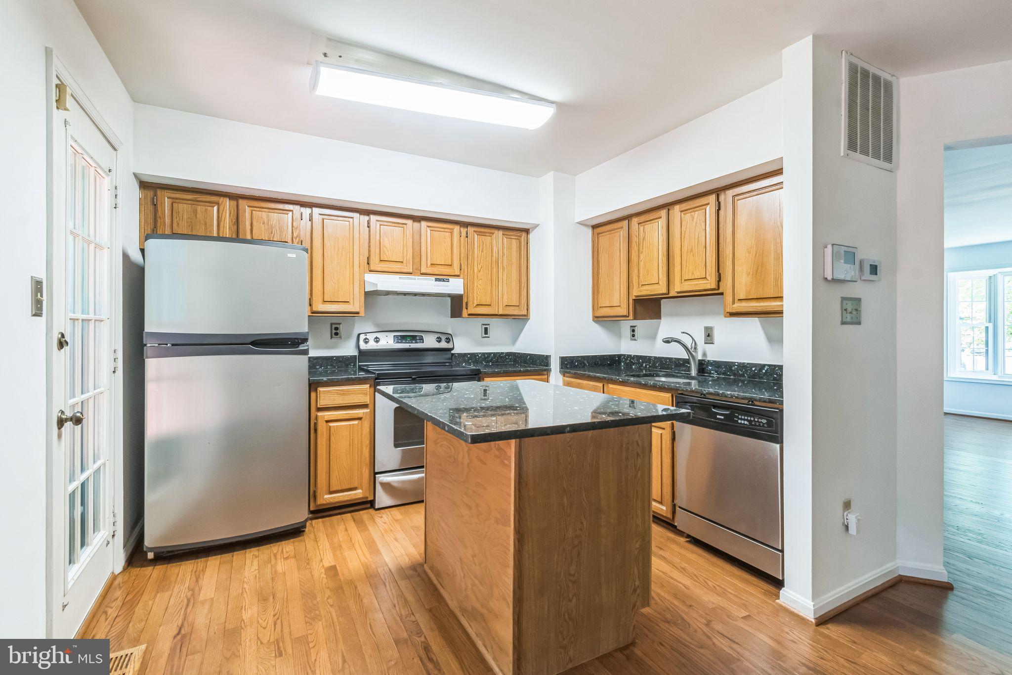 COMPTON VALLEY ESTATES - Residential