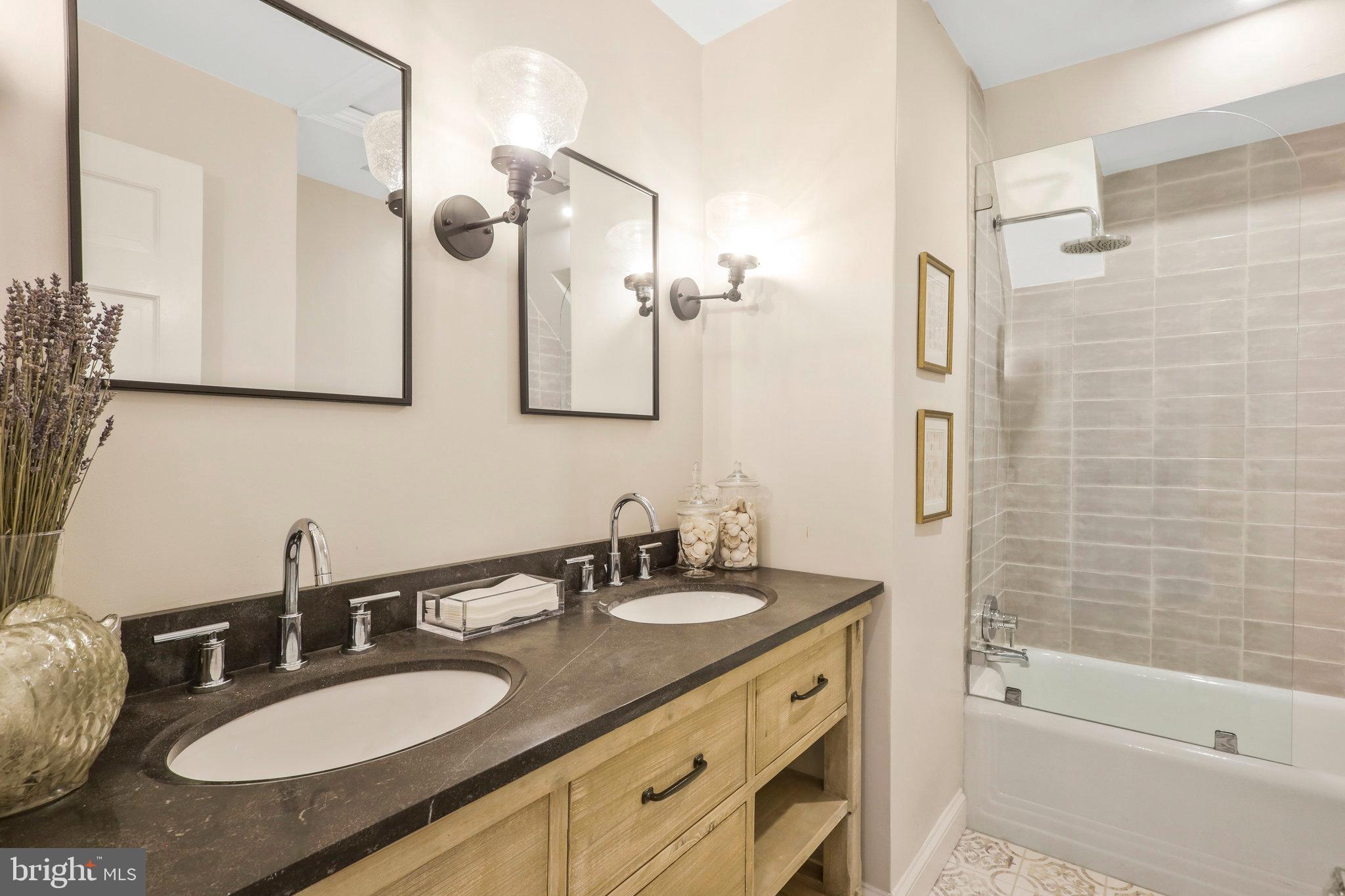 BELLE HAVEN - Residential