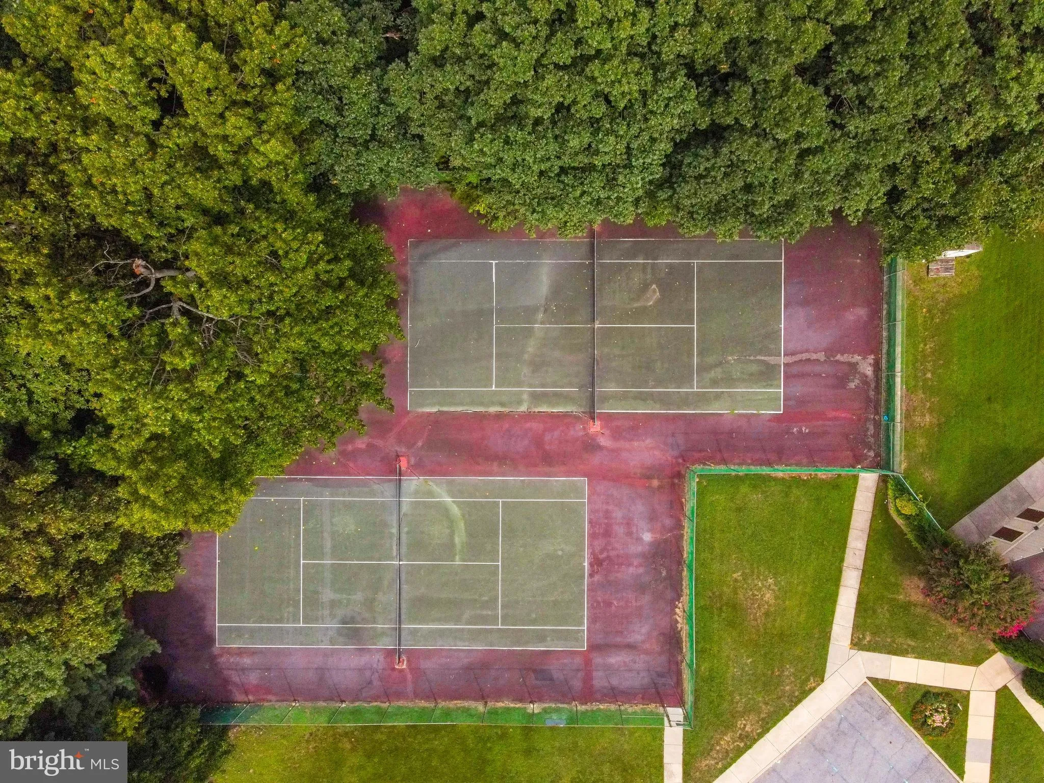 West Deptford, New Jersey 08051, United States, 2 Bedrooms Bedrooms, ,2 BathroomsBathrooms,Residential,Pending,124528