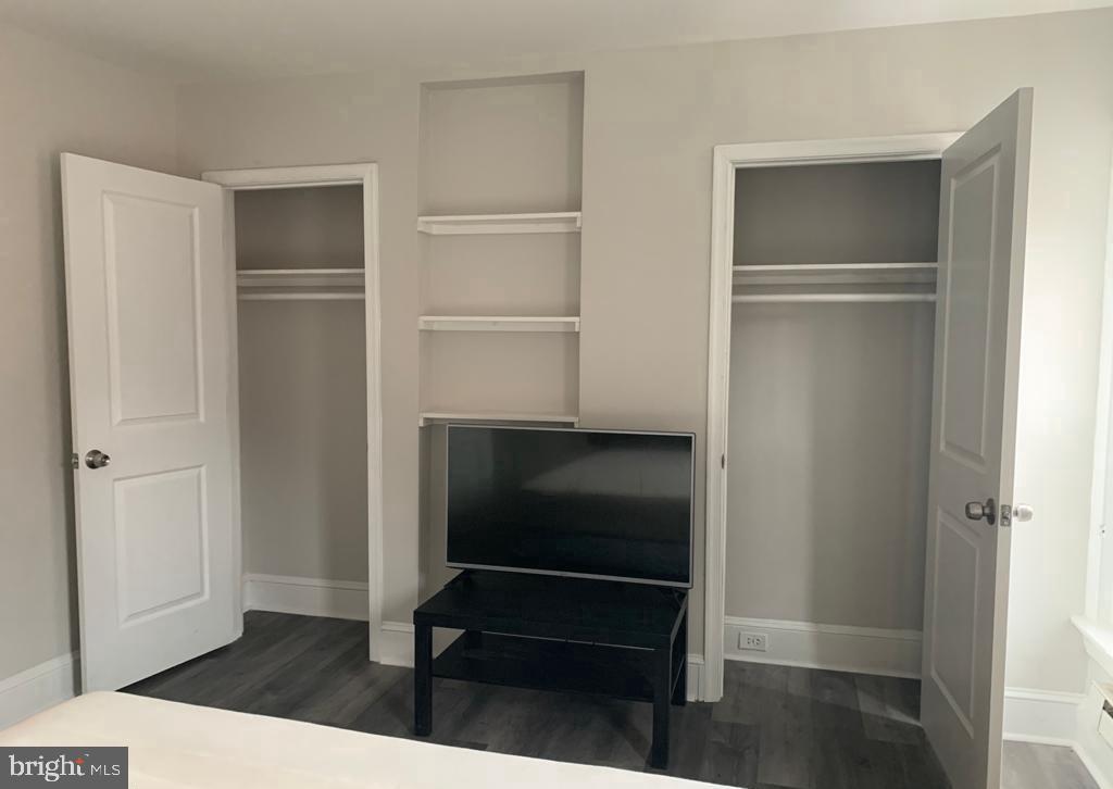 FRANKFORD - Residential Lease