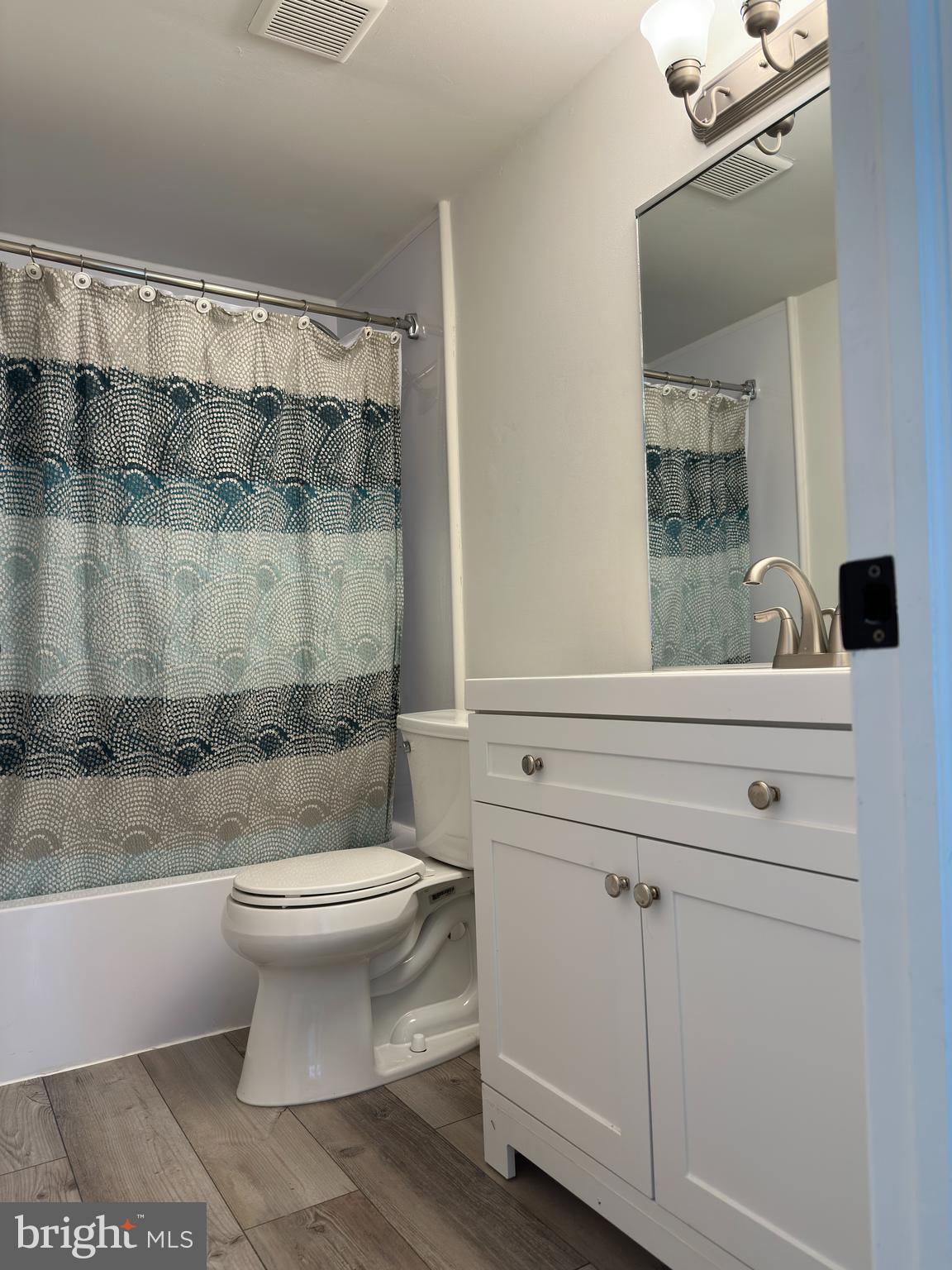 ELMWOOD TERR - Residential