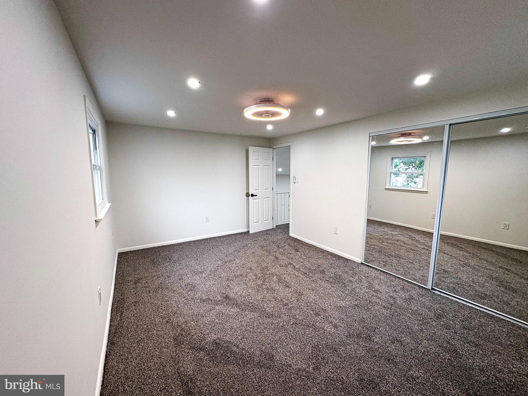 ELMWOOD TERR - Residential