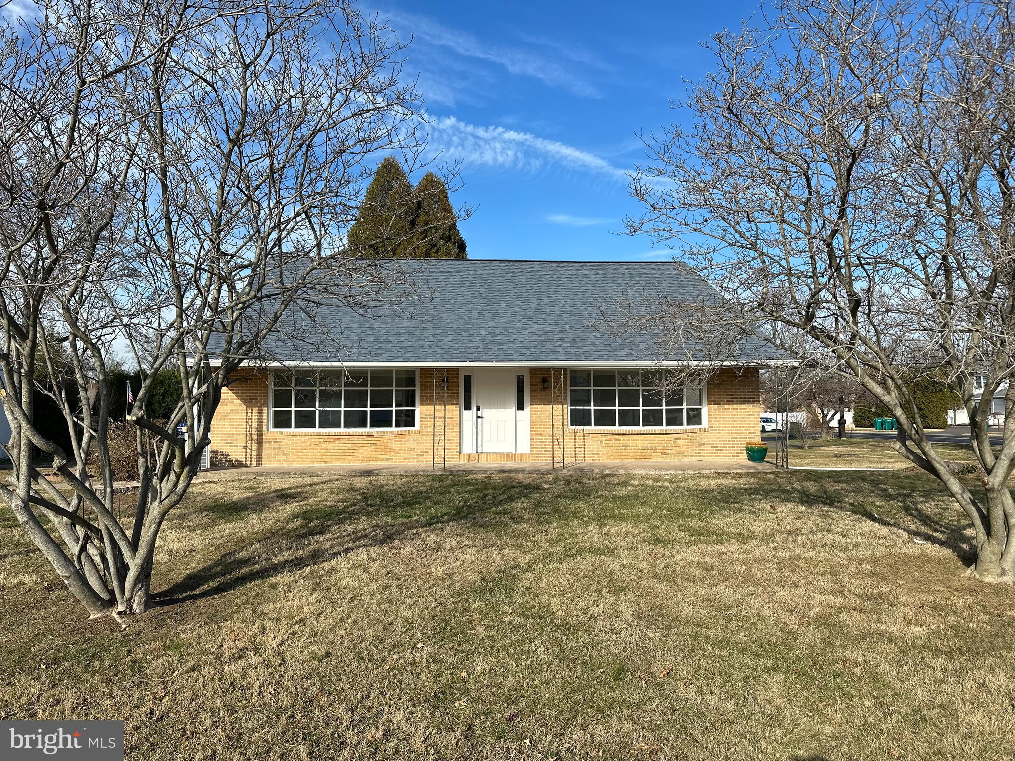 ELMWOOD TERR - Residential