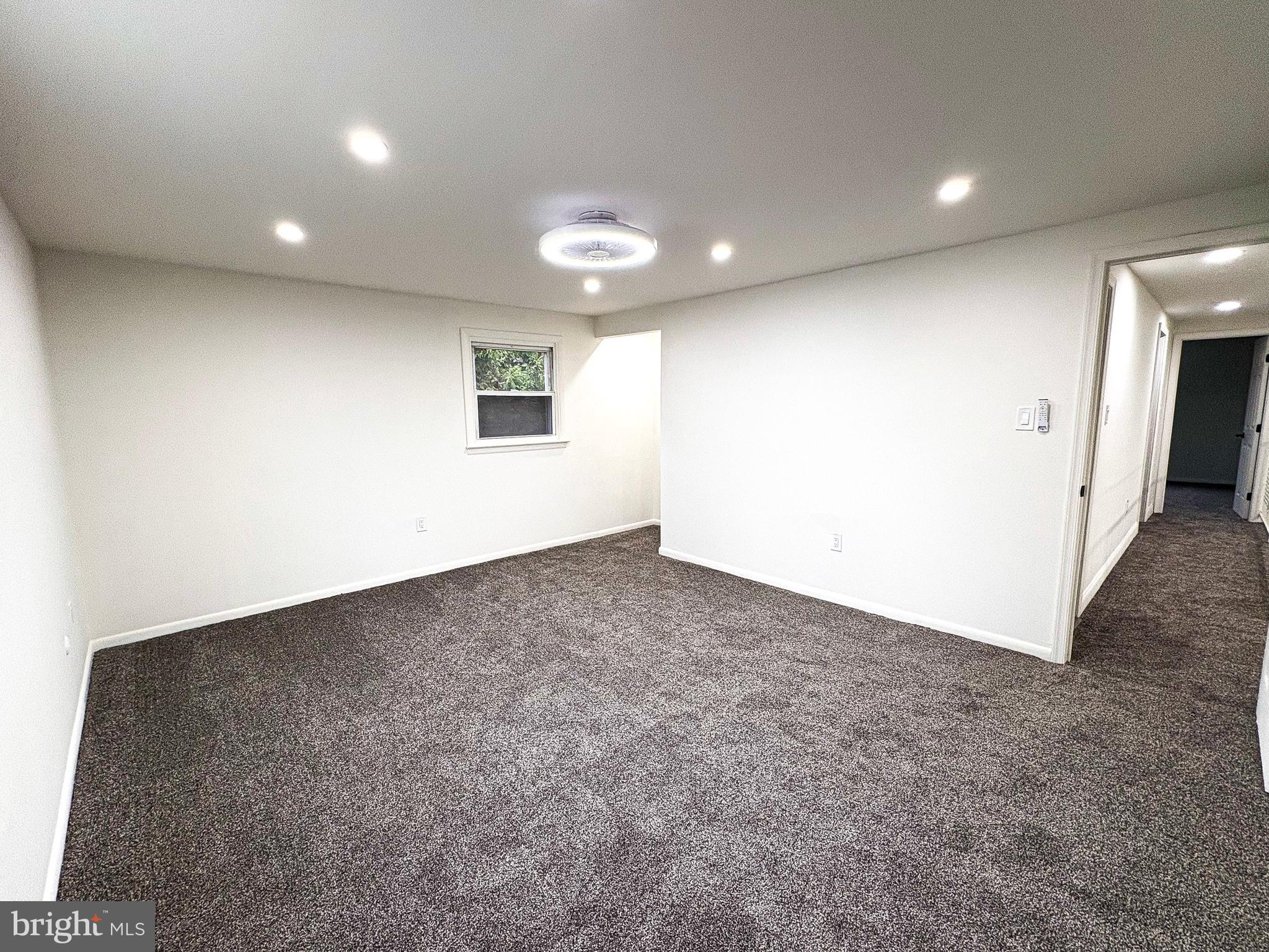 ELMWOOD TERR - Residential