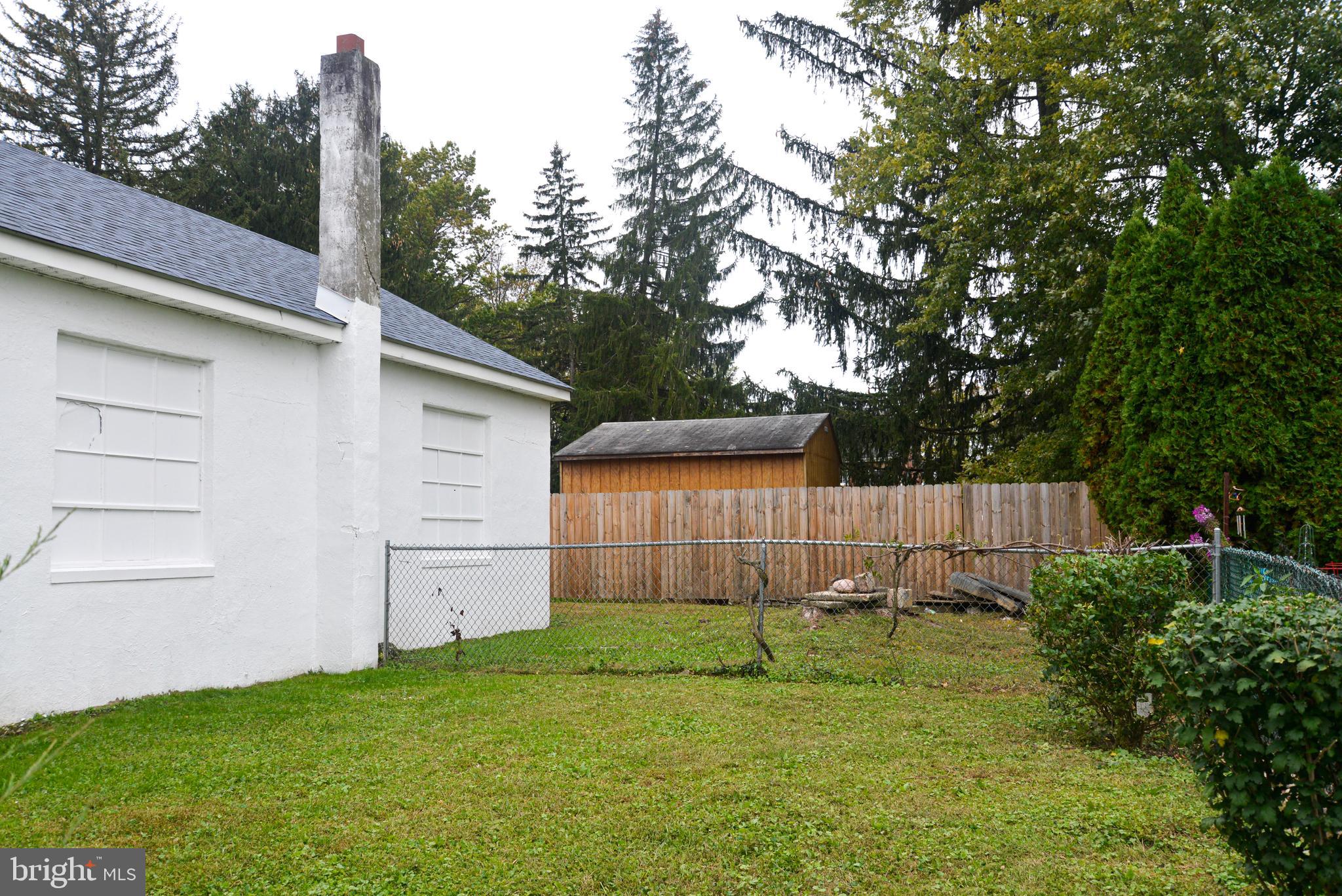 ELMWOOD TERR - Residential