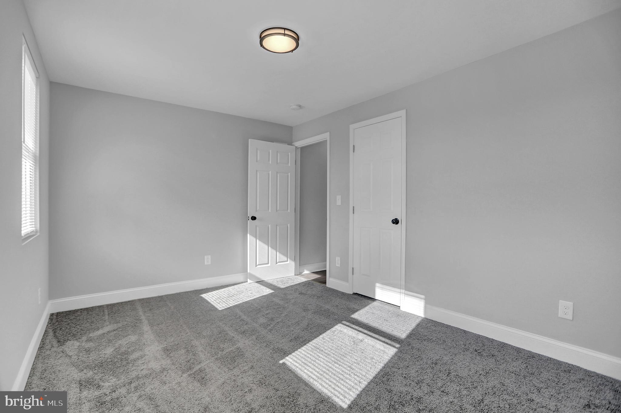 BROADWAY EAST - Residential