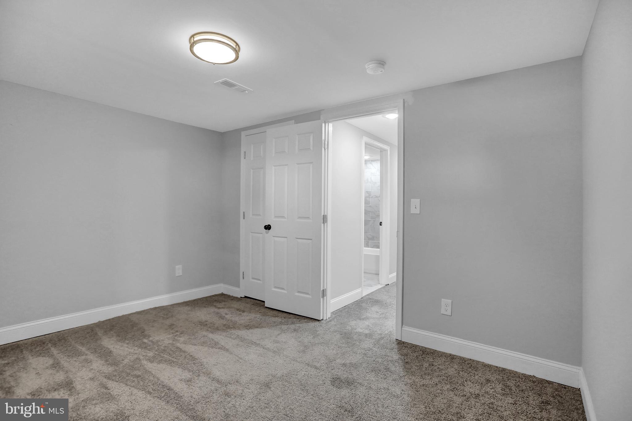 BROADWAY EAST - Residential