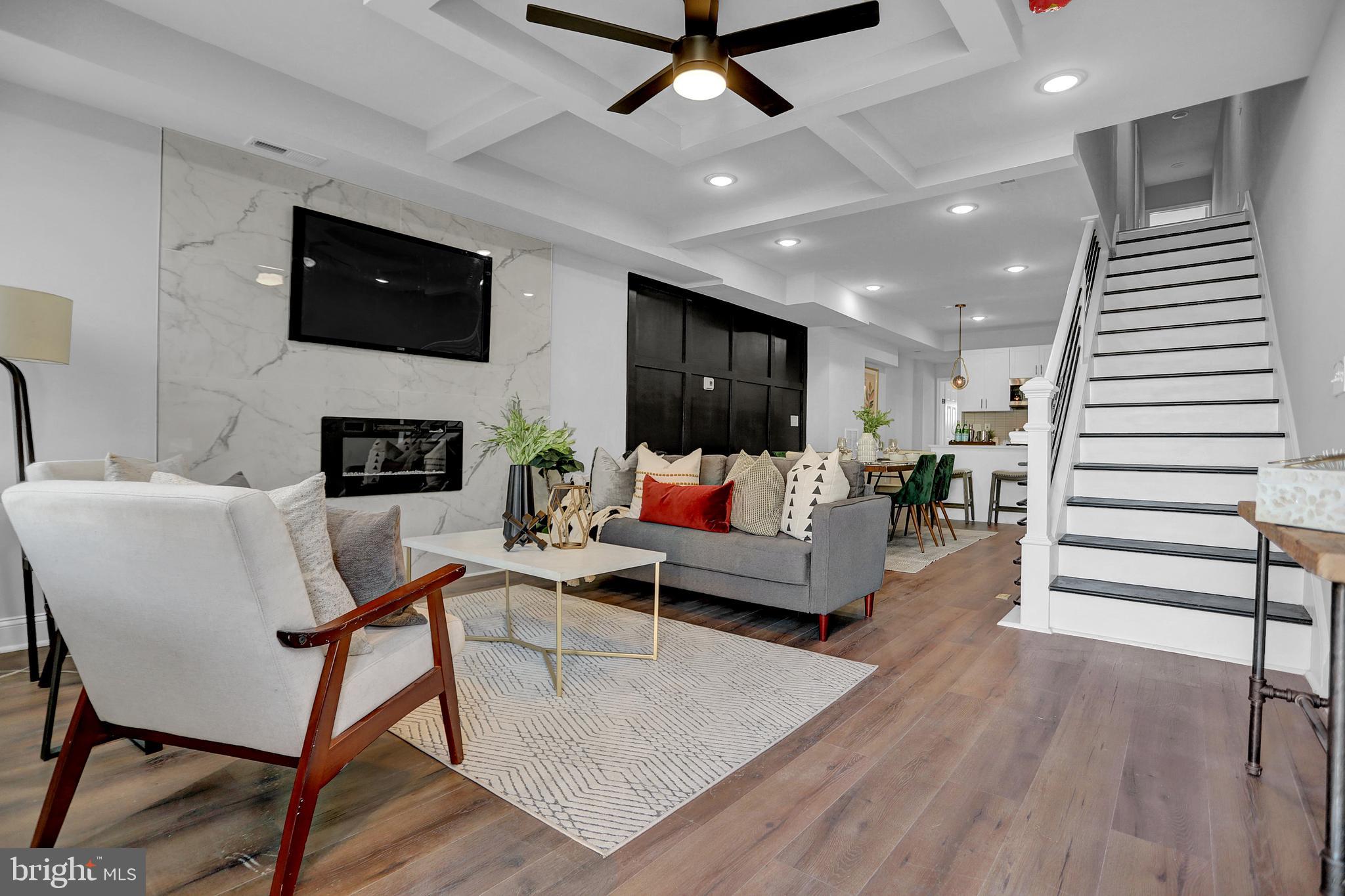 BROADWAY EAST - Residential