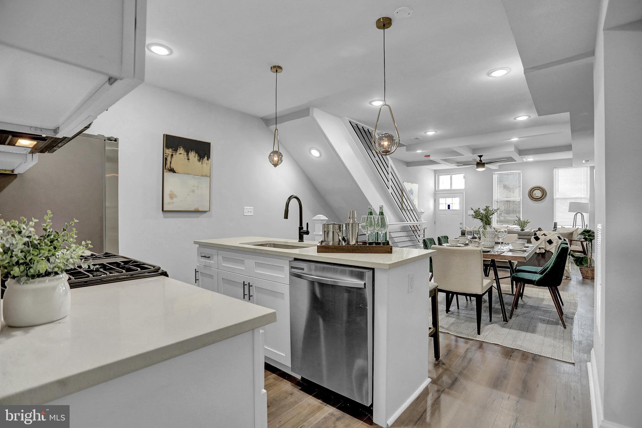 BROADWAY EAST - Residential