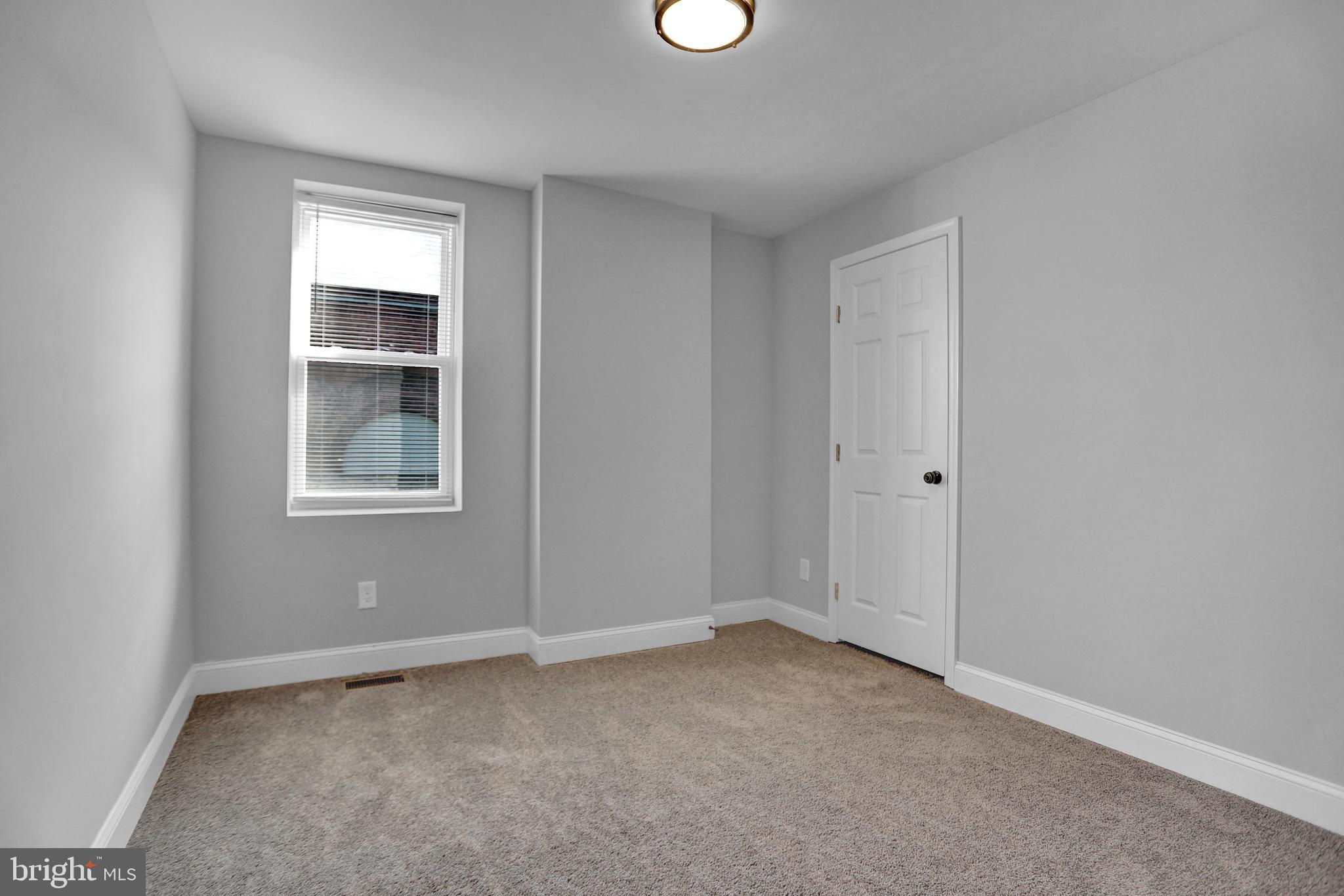 BROADWAY EAST - Residential