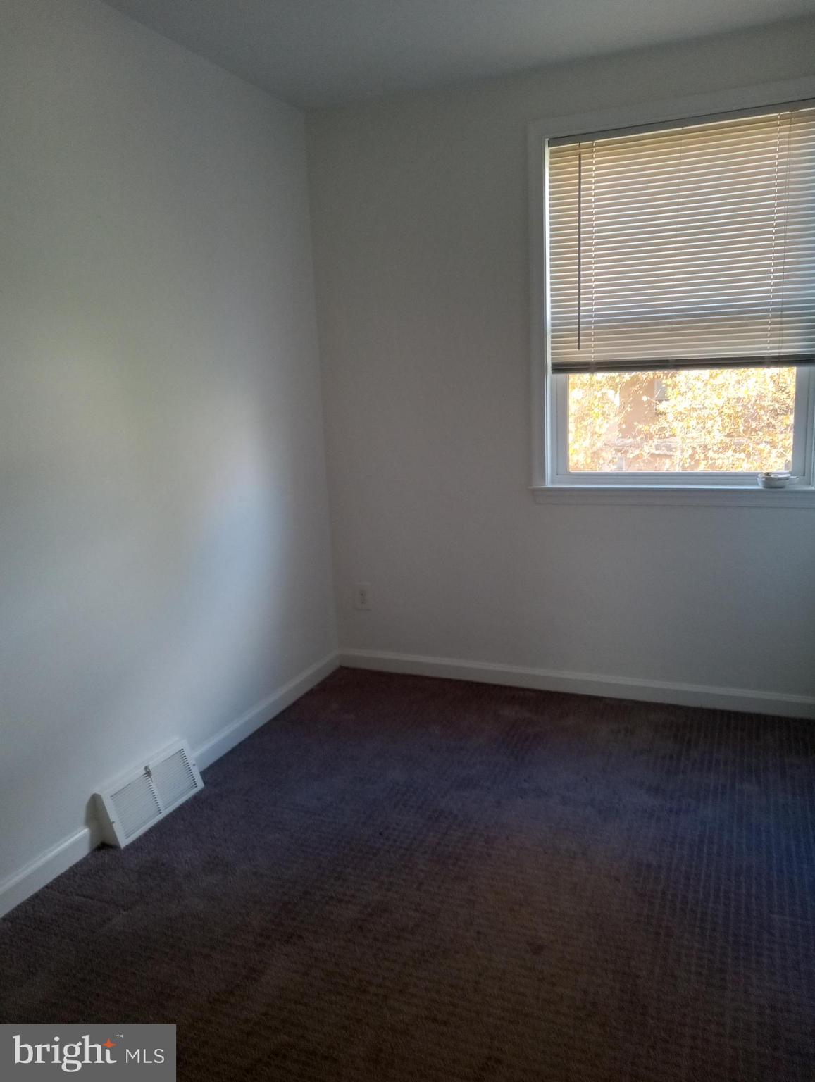 HIGHLAND PARK - Residential Lease