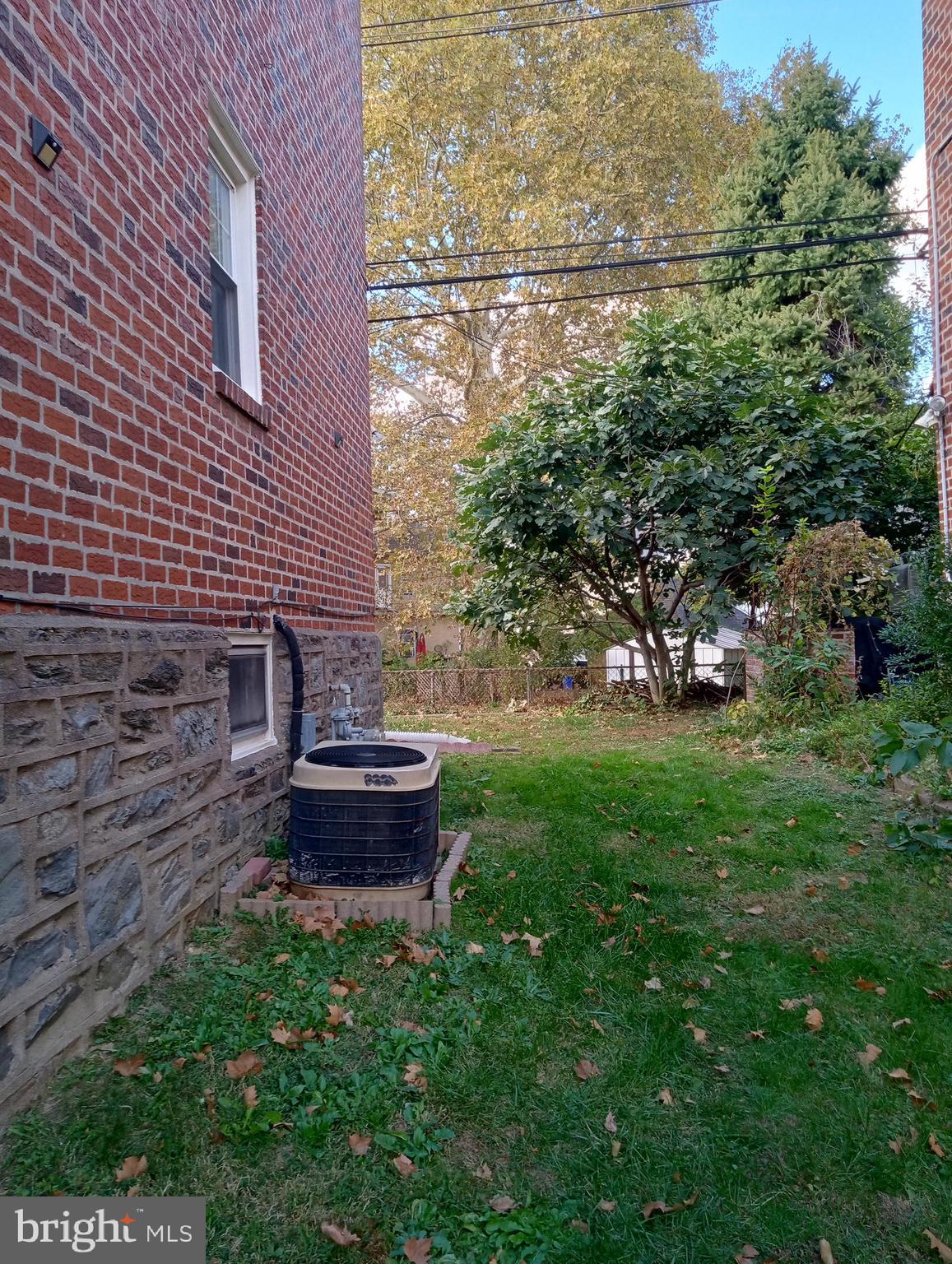 HIGHLAND PARK - Residential Lease