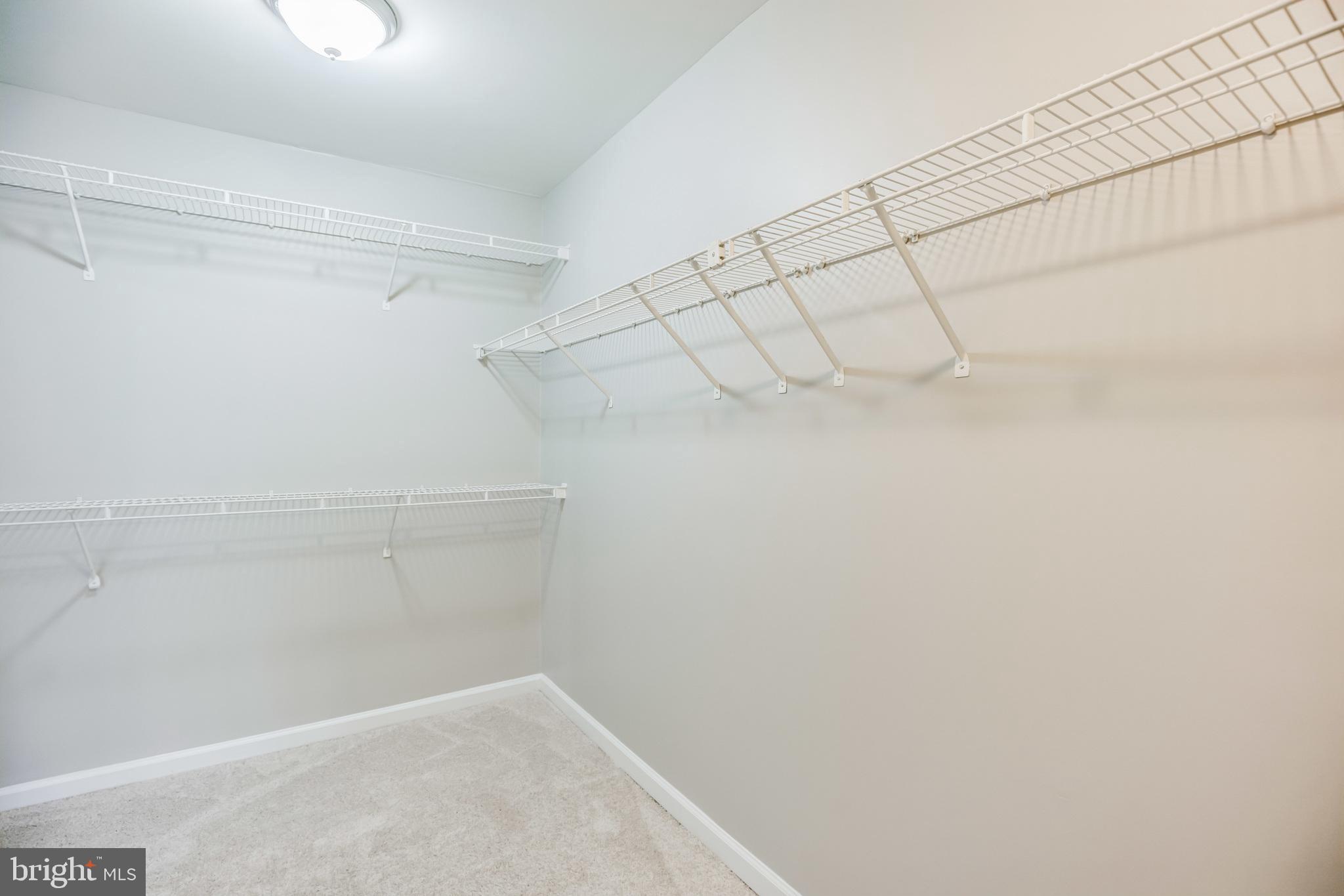 WOODVIEW VILLAGE WEST - Residential