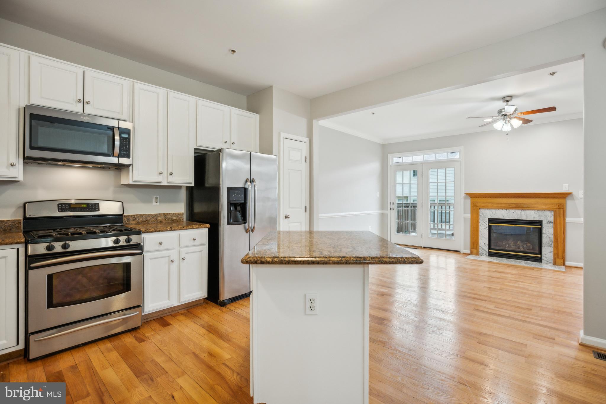 WOODVIEW VILLAGE WEST - Residential