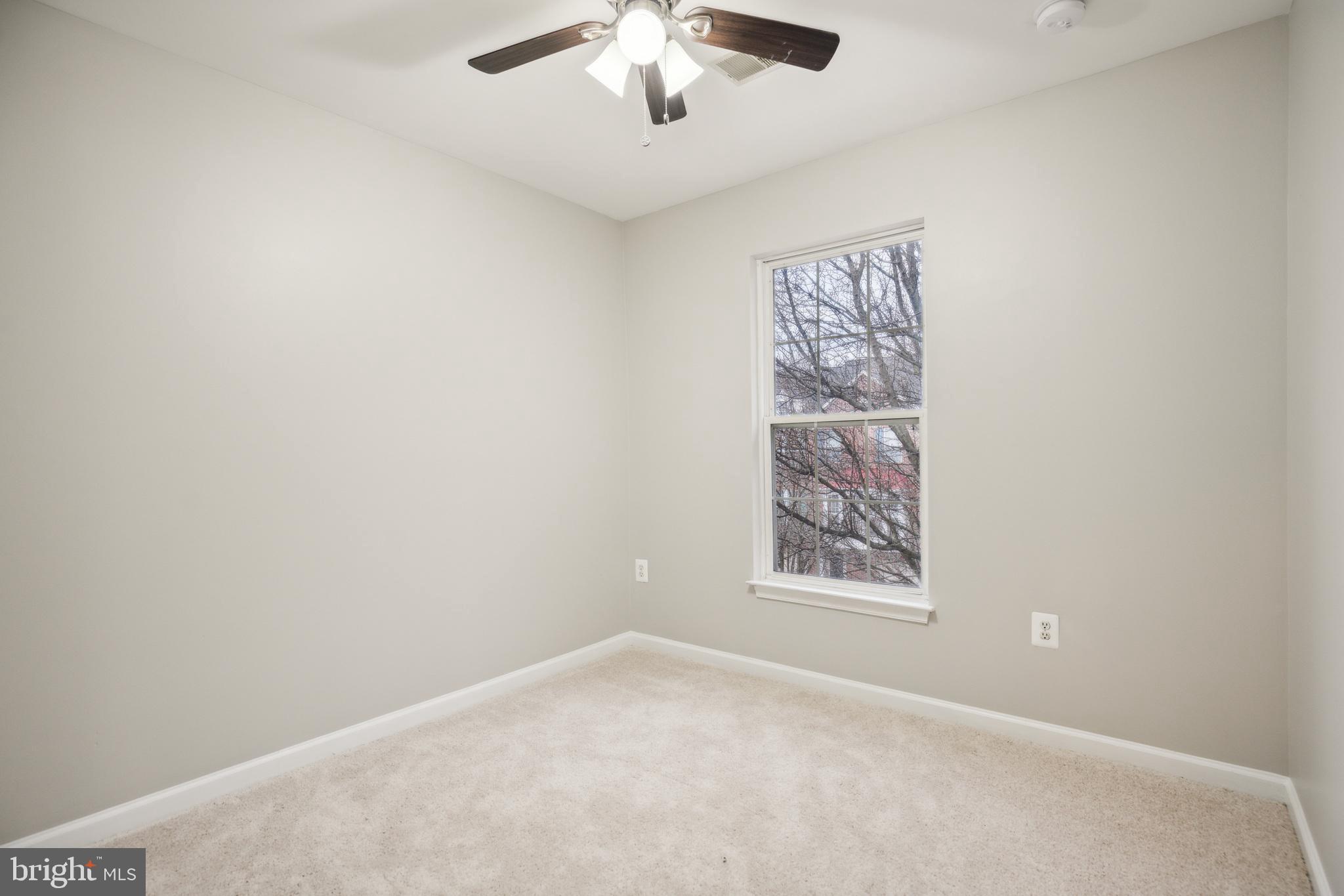 WOODVIEW VILLAGE WEST - Residential