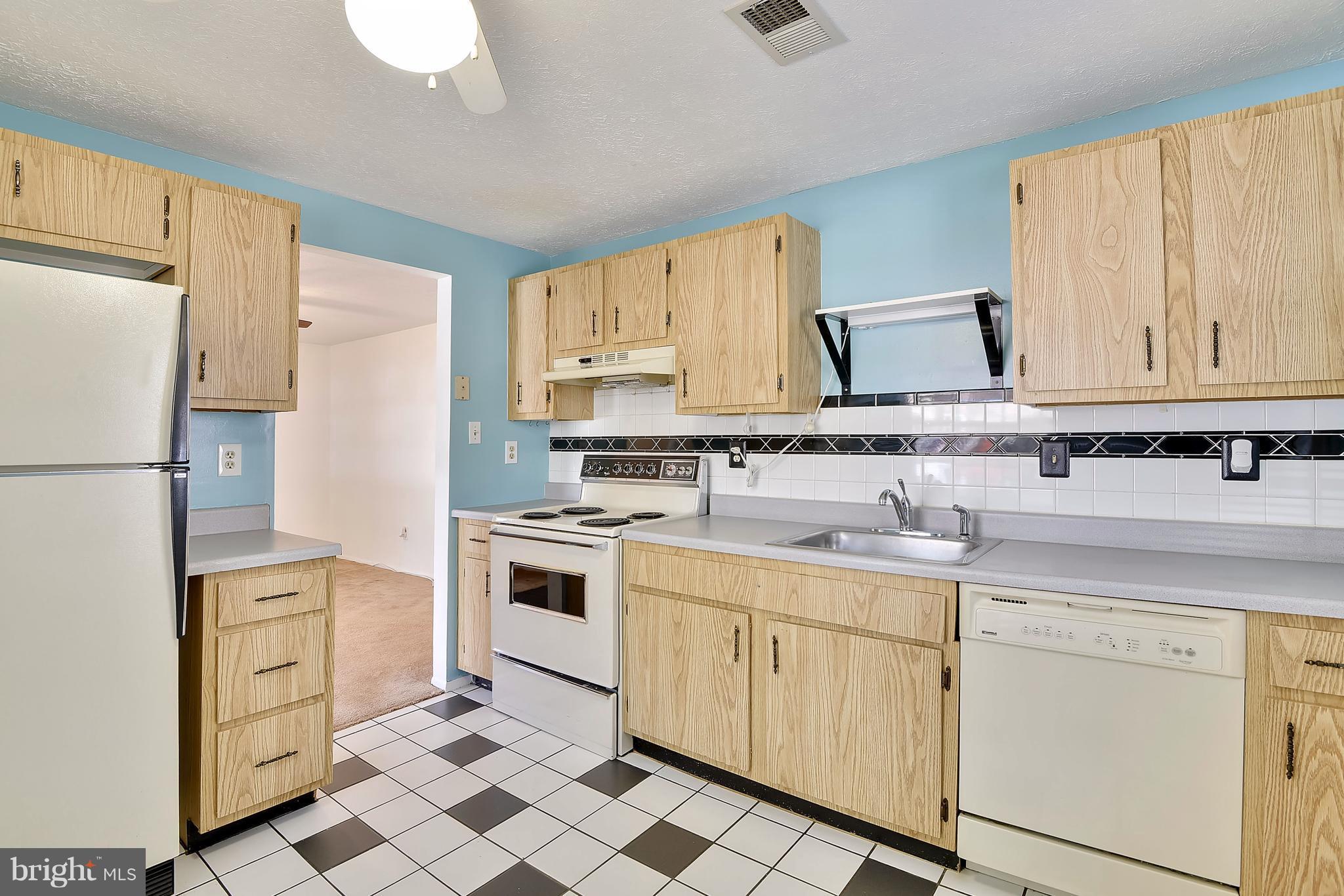 REVELL DOWNS - Residential