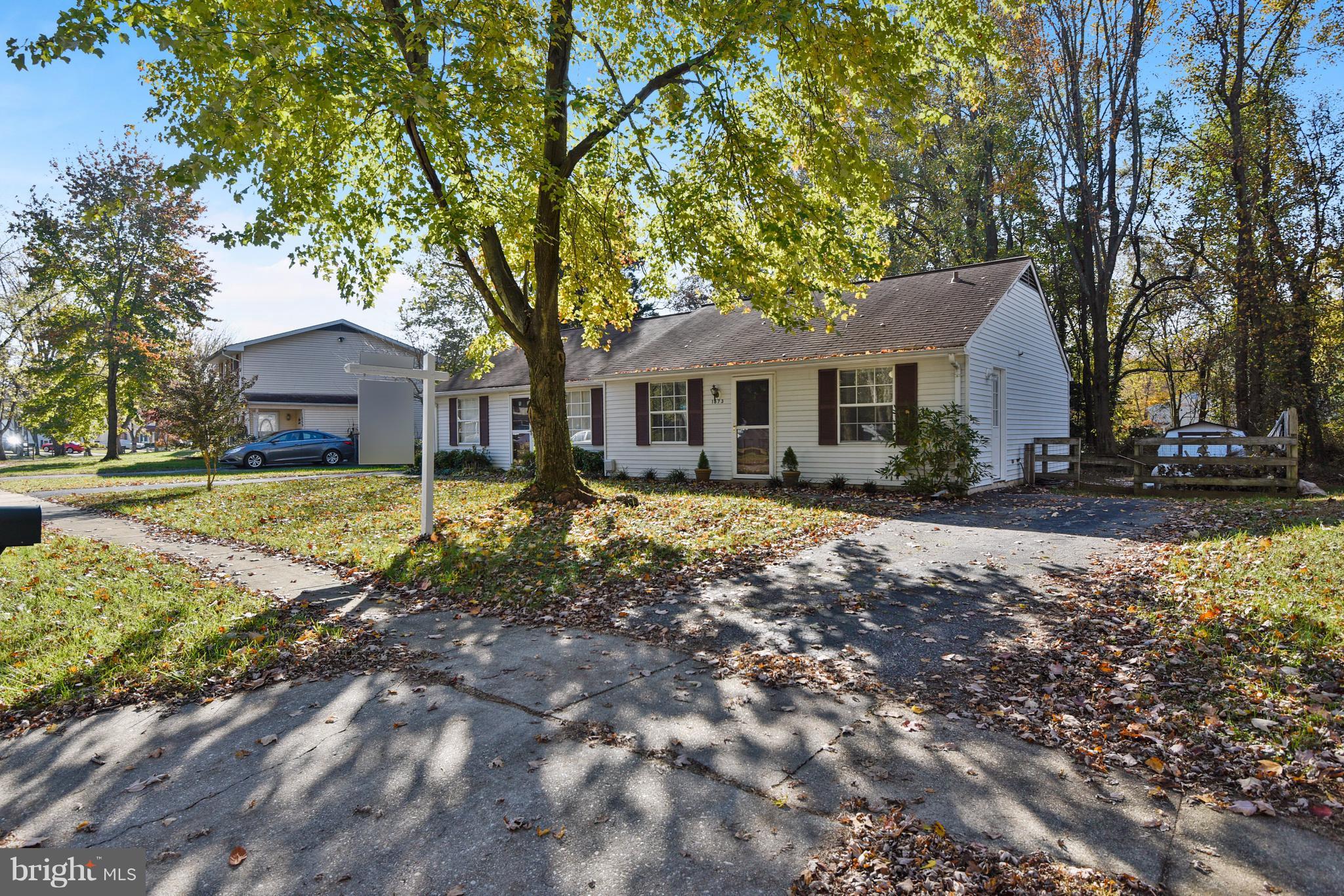 REVELL DOWNS - Residential