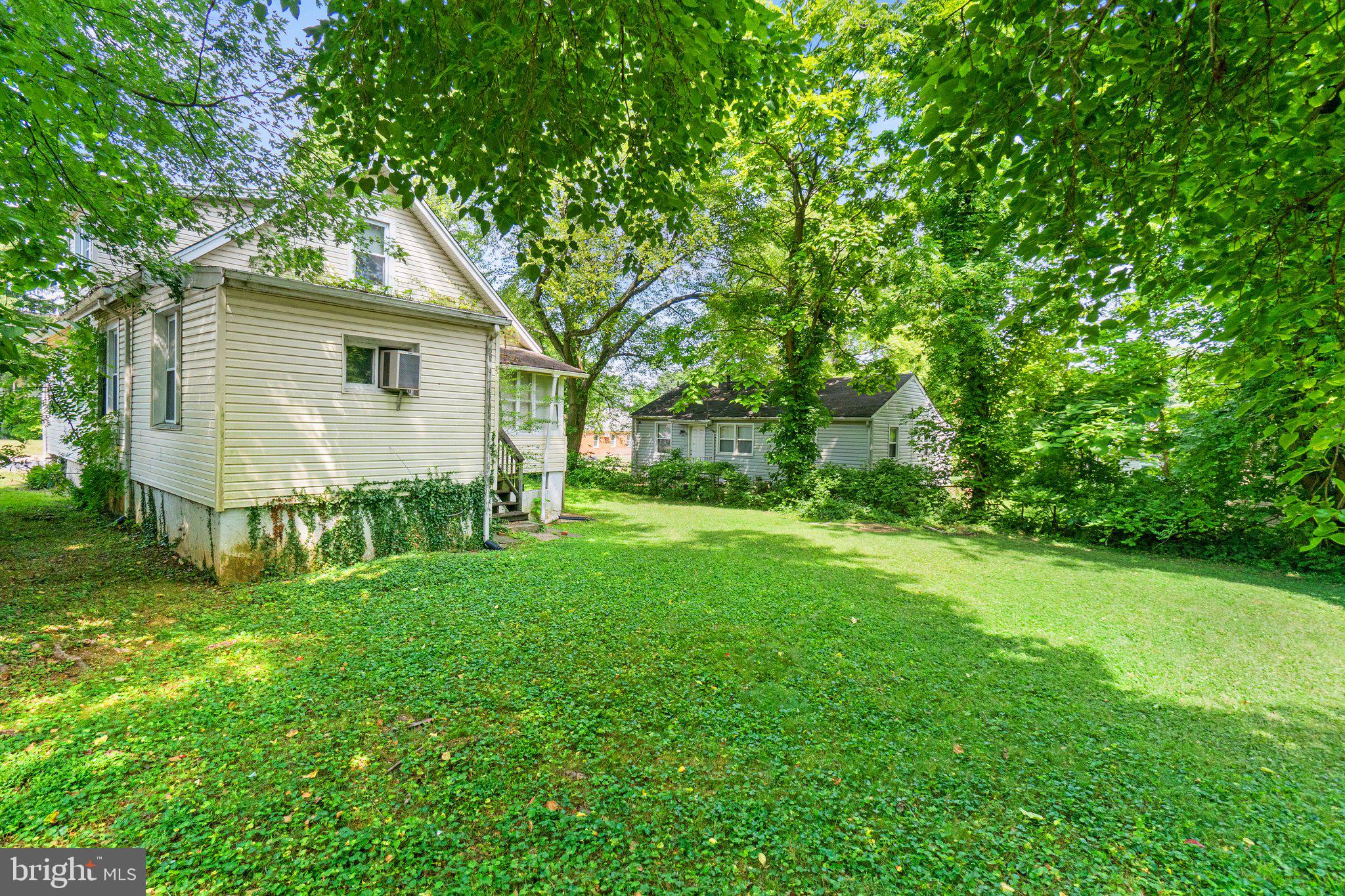 CARMODY HILLS - Residential