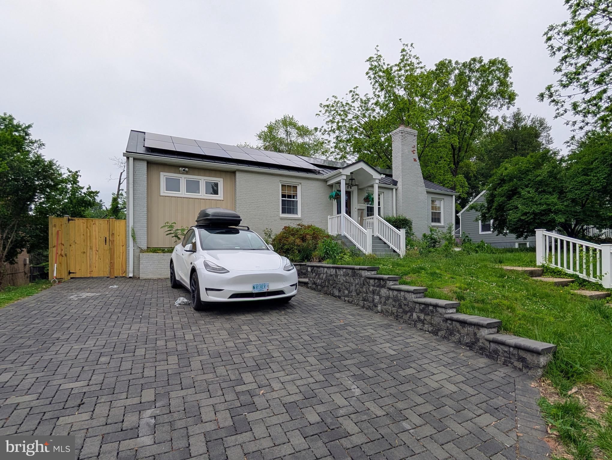 FAIRVIEW - Residential Lease