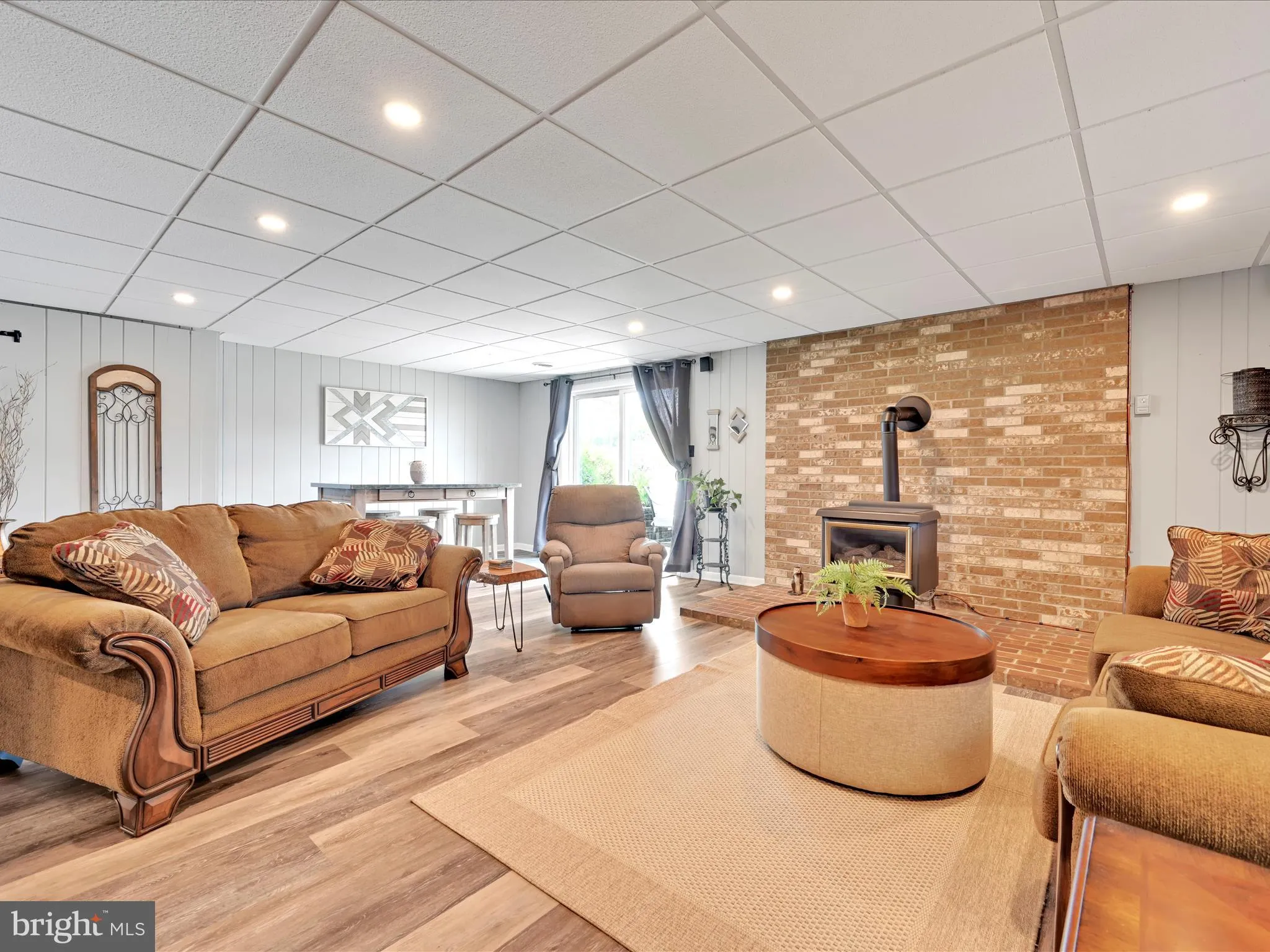 Ephrata, Pennsylvania 17522, United States, 4 Bedrooms Bedrooms, ,3 BathroomsBathrooms,Residential,Pending,133652