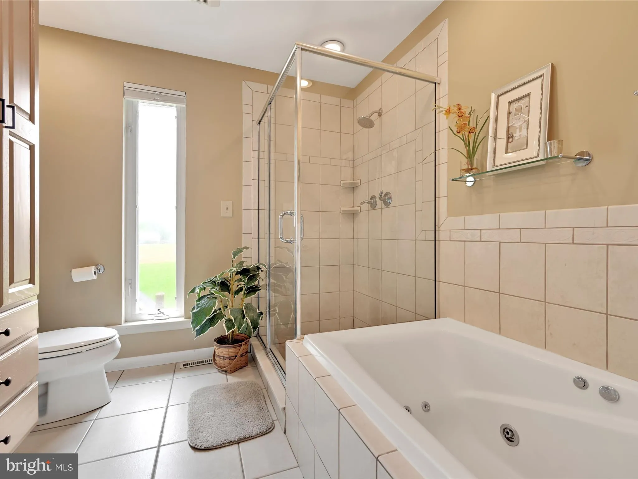 Ephrata, Pennsylvania 17522, United States, 4 Bedrooms Bedrooms, ,3 BathroomsBathrooms,Residential,Pending,133652