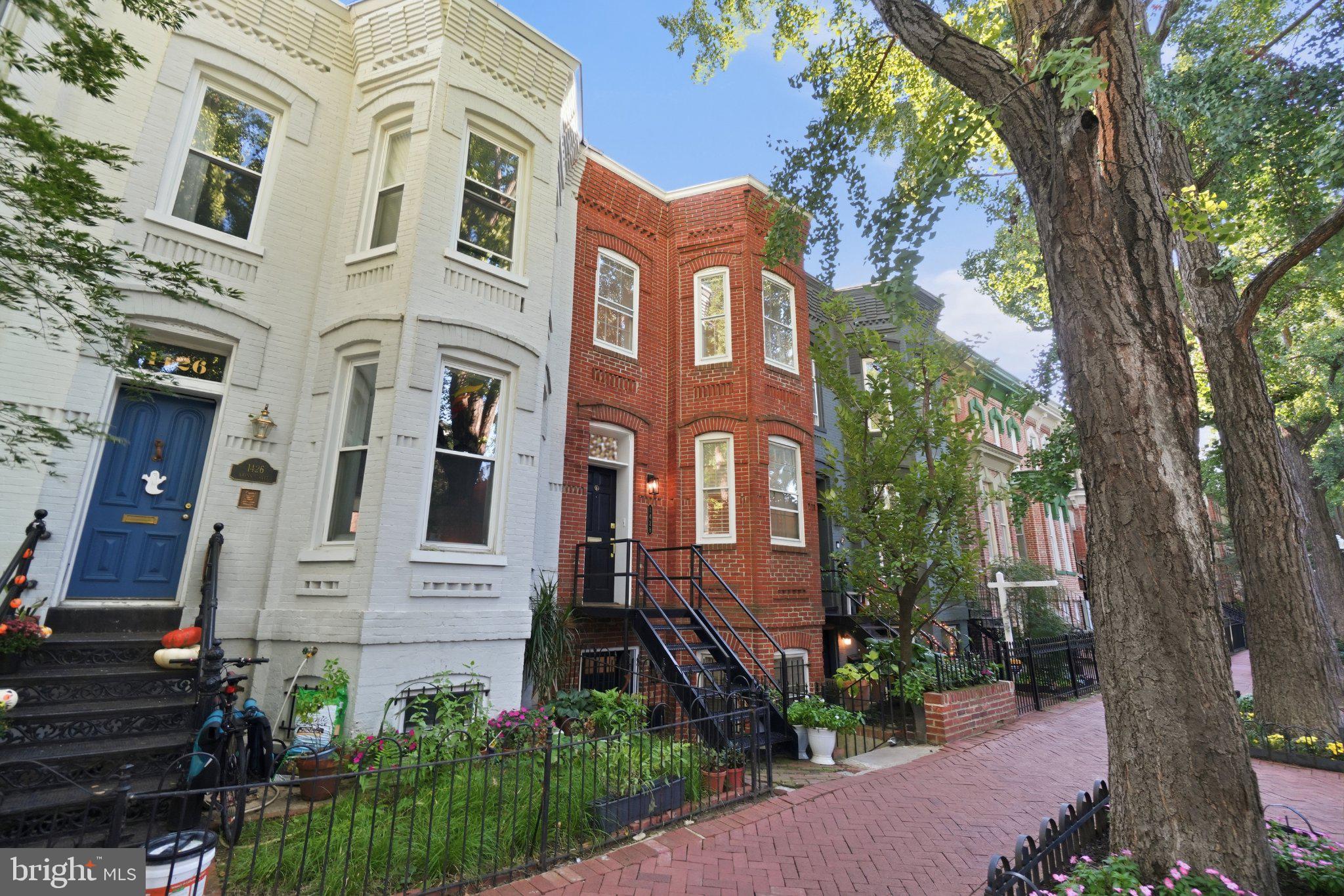 1428 SWANN STREET NW