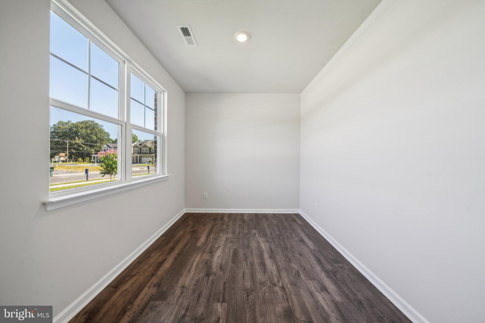 GREEN SPRING ESTATES - Residential