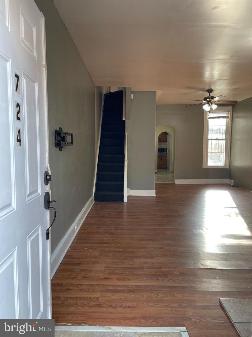 KENSINGTON - Residential