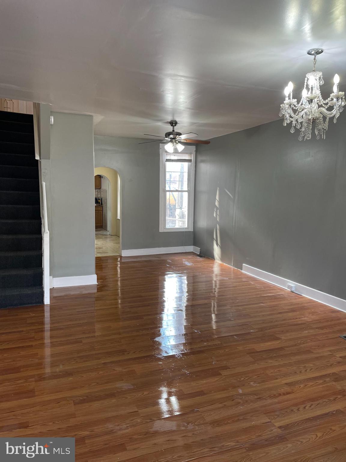 KENSINGTON - Residential