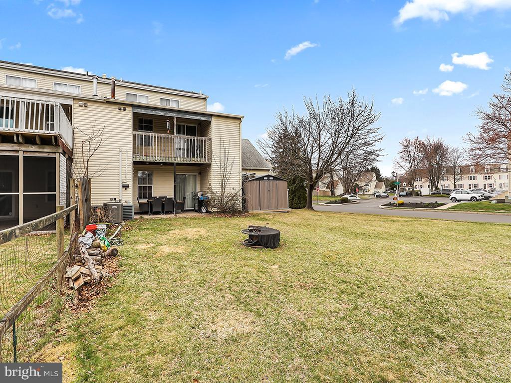 VILLAS OF MIDDLETO - Residential