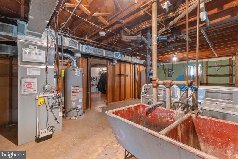 ABBOTT FOREST - Residential