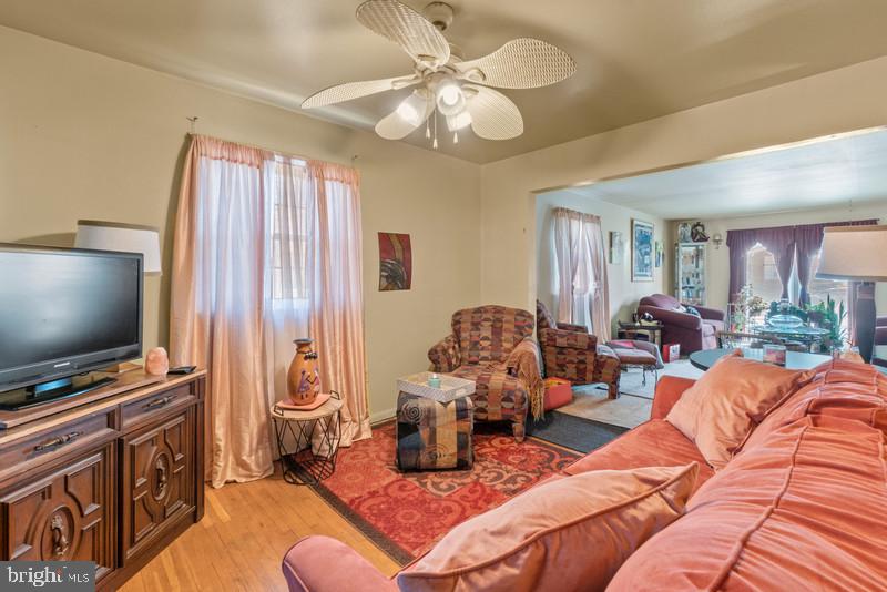 ABBOTT FOREST - Residential