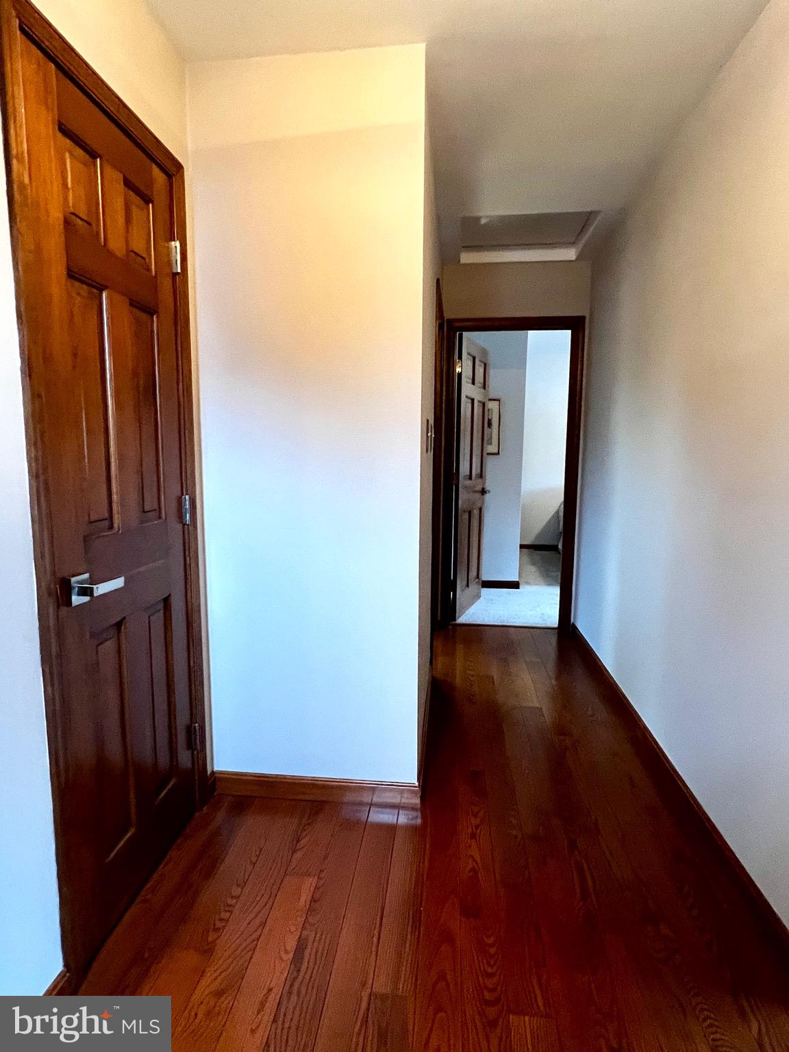 COUNTRY CLUB PARK - Residential