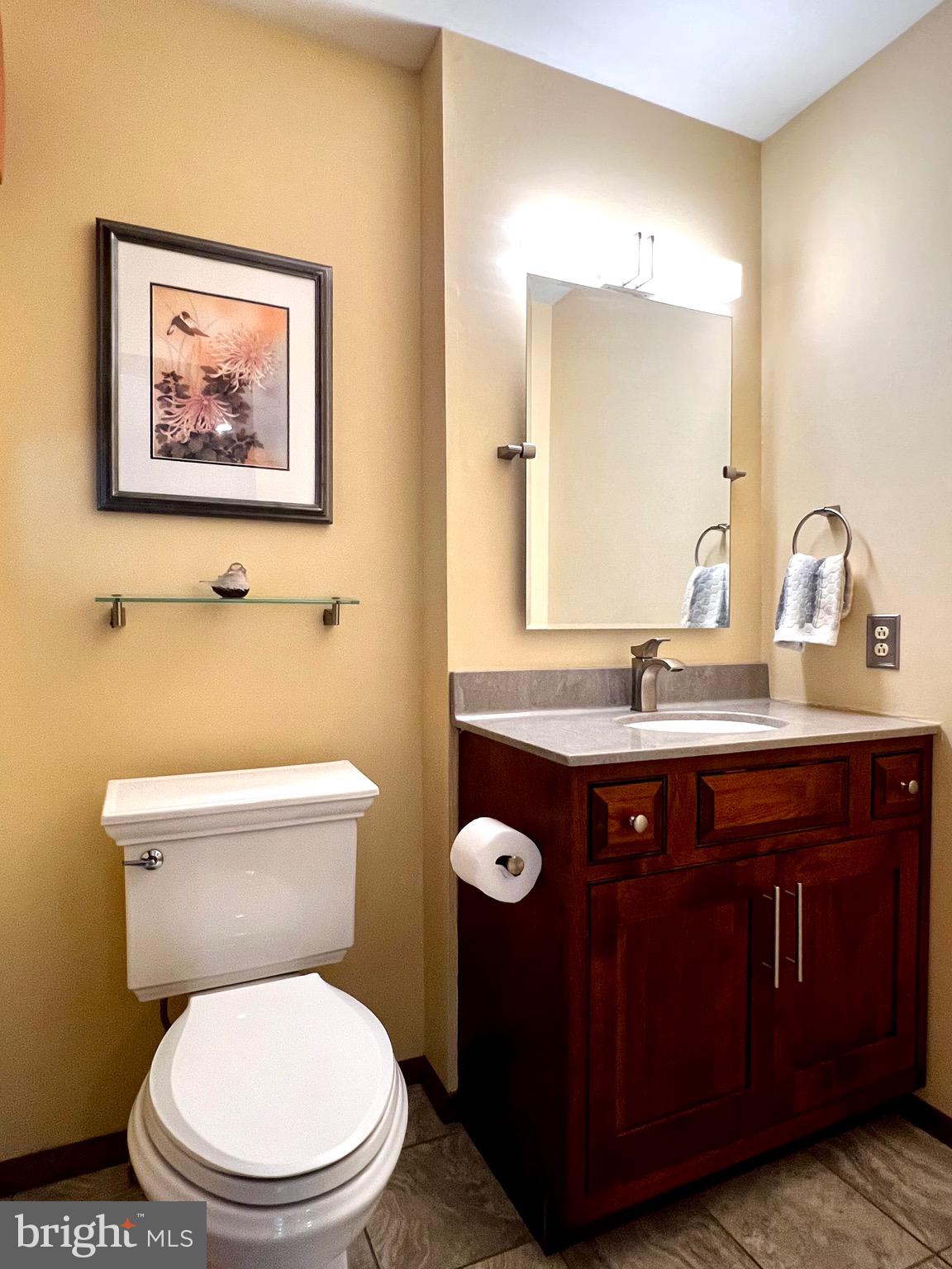 COUNTRY CLUB PARK - Residential