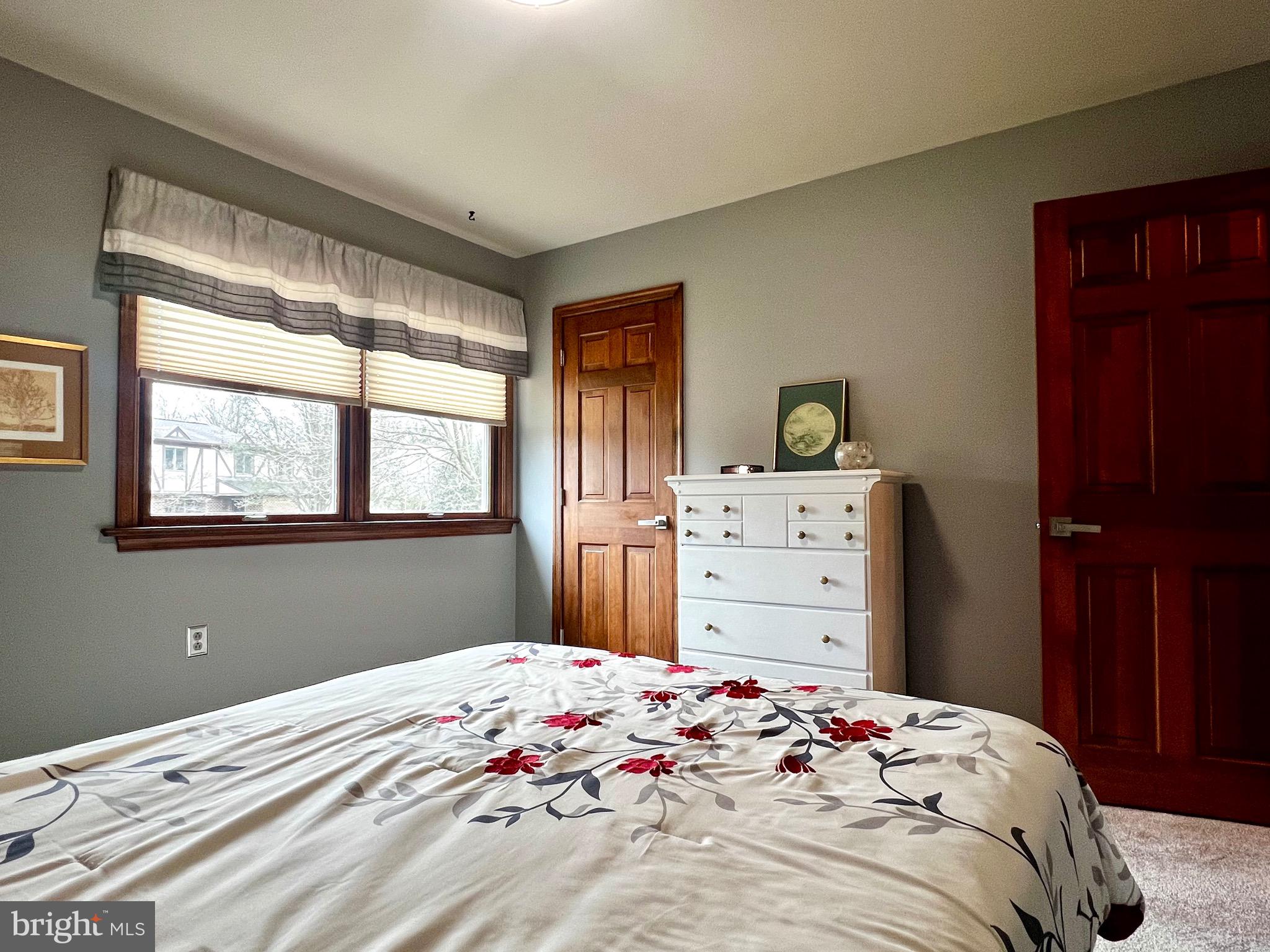 COUNTRY CLUB PARK - Residential