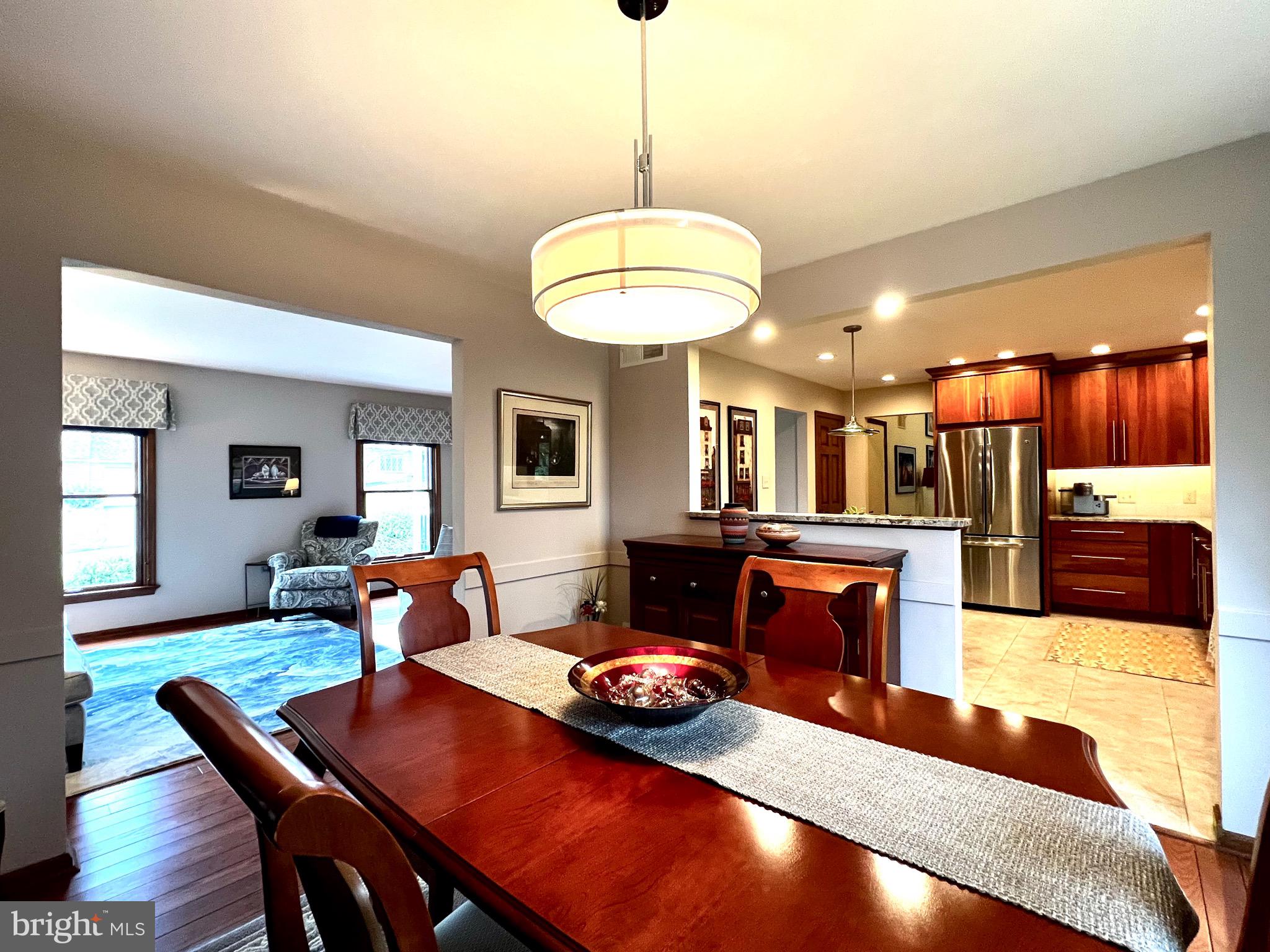 COUNTRY CLUB PARK - Residential