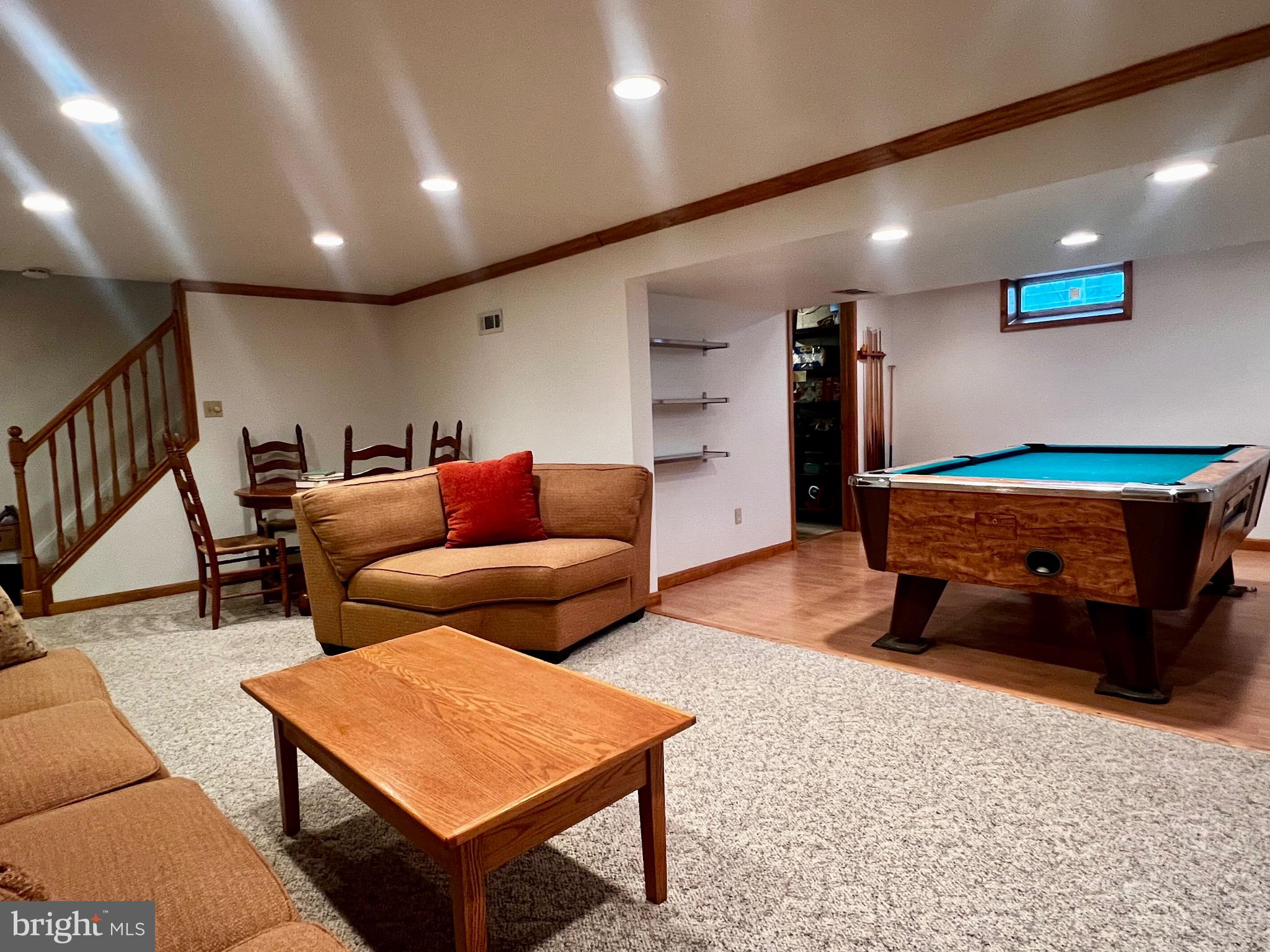 COUNTRY CLUB PARK - Residential