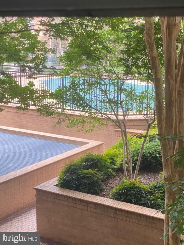 MARKET STREET AT TOWN CENTER - Residential