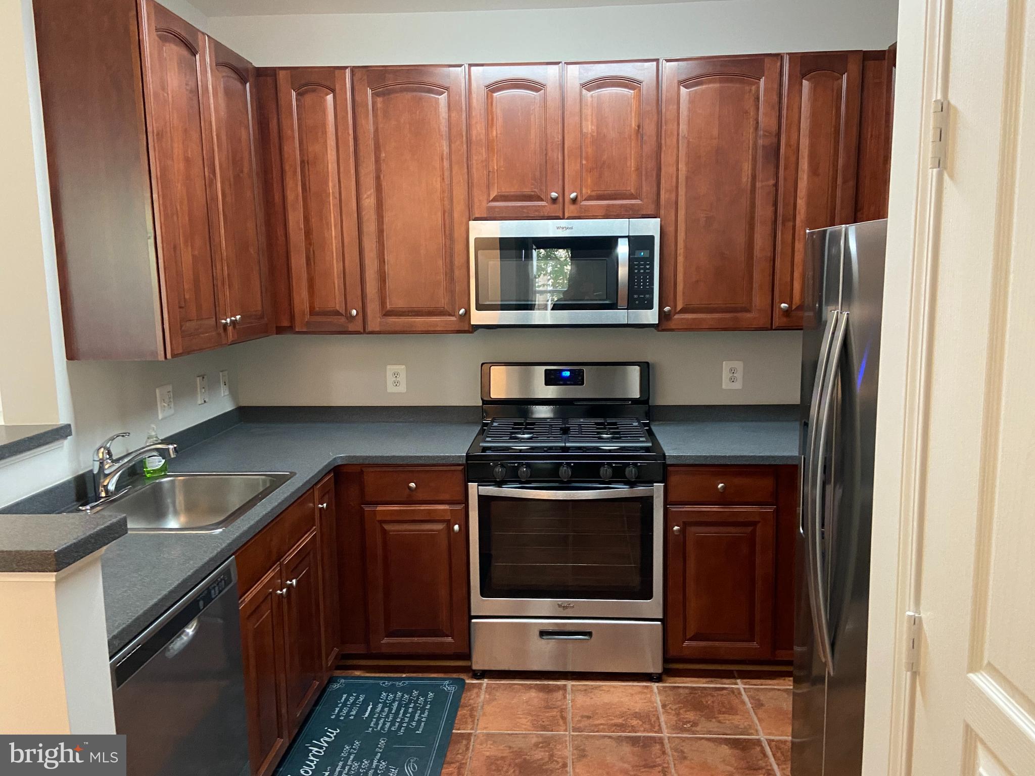 MARKET STREET AT TOWN CENTER - Residential