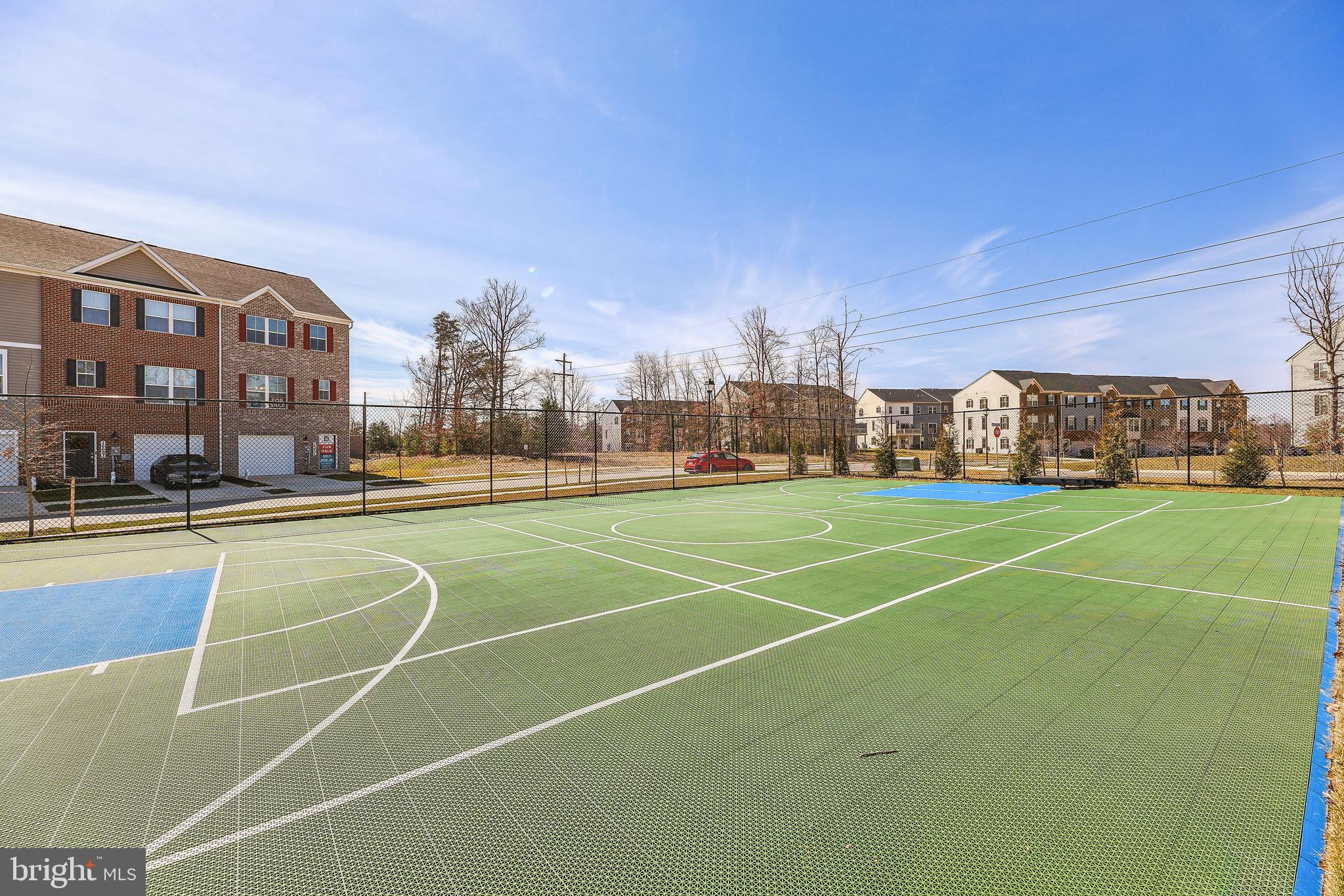 SIGNATURE CLUB - Residential