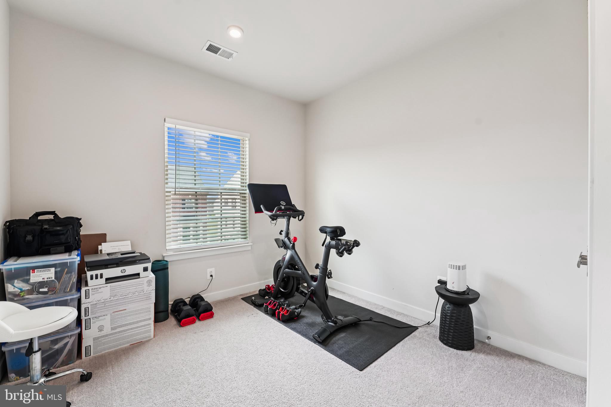 SIGNATURE CLUB - Residential