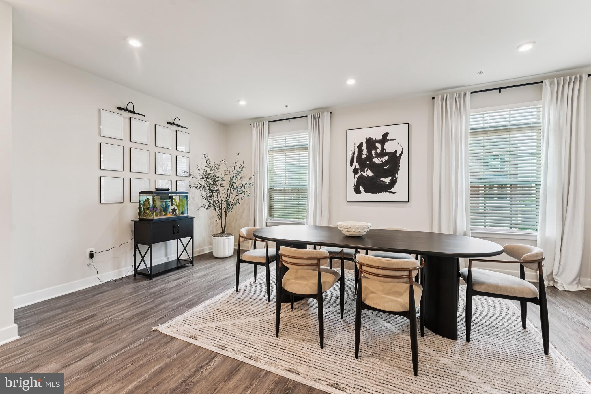 SIGNATURE CLUB - Residential